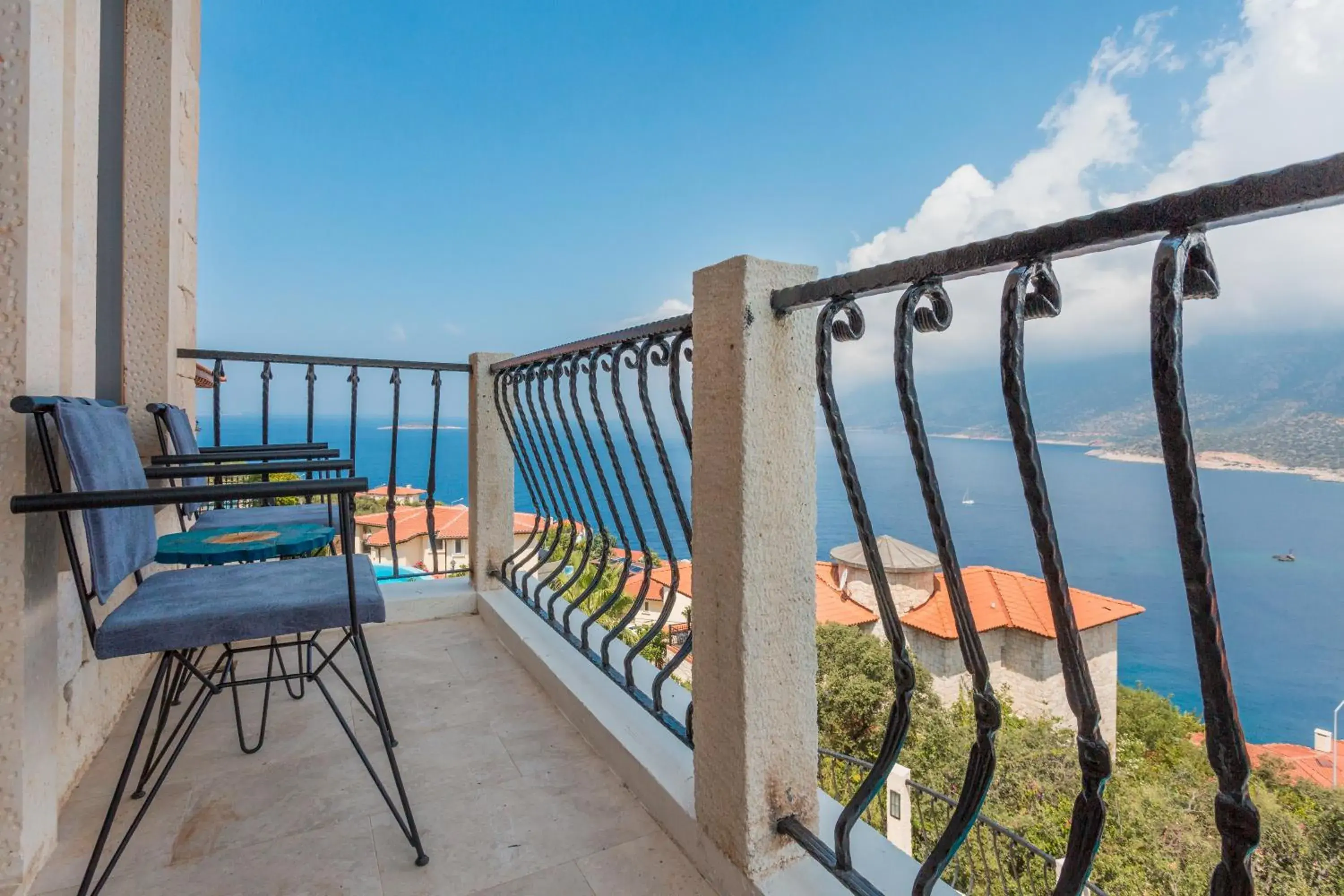 Balcony/Terrace in Hillcity Hotel Balcony/Terrace in Hillcity Hotel