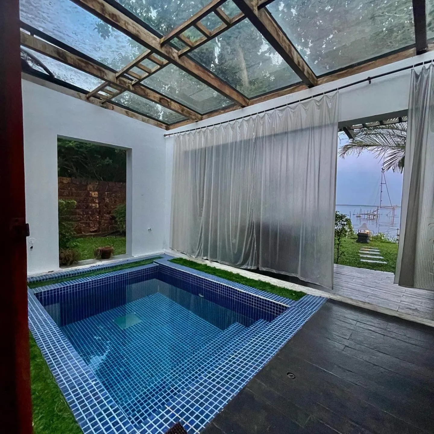 Pool view in Deshadan Backwater Resort - The best sunrise view