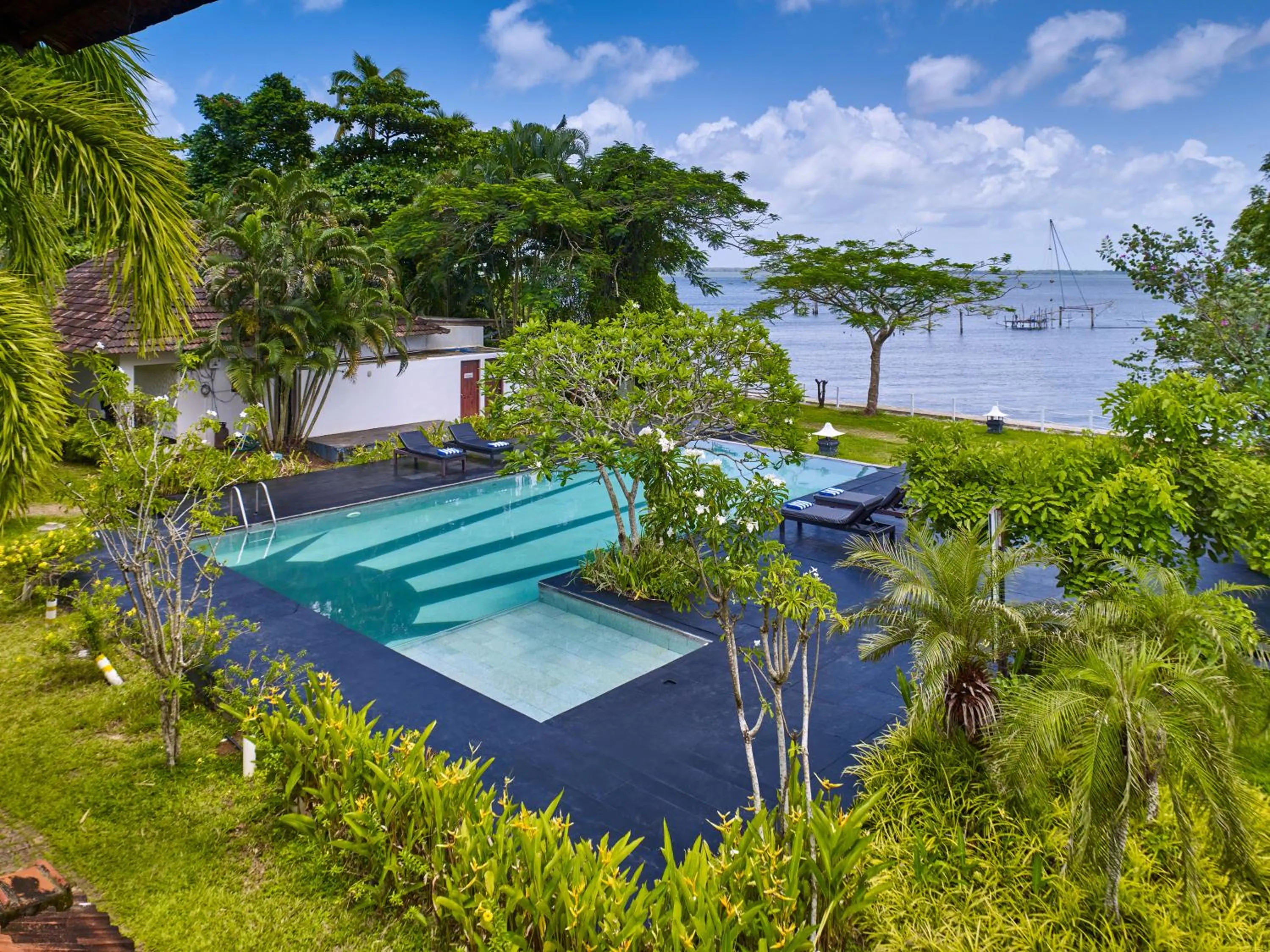 Deshadan Backwater Resort - The best sunrise view