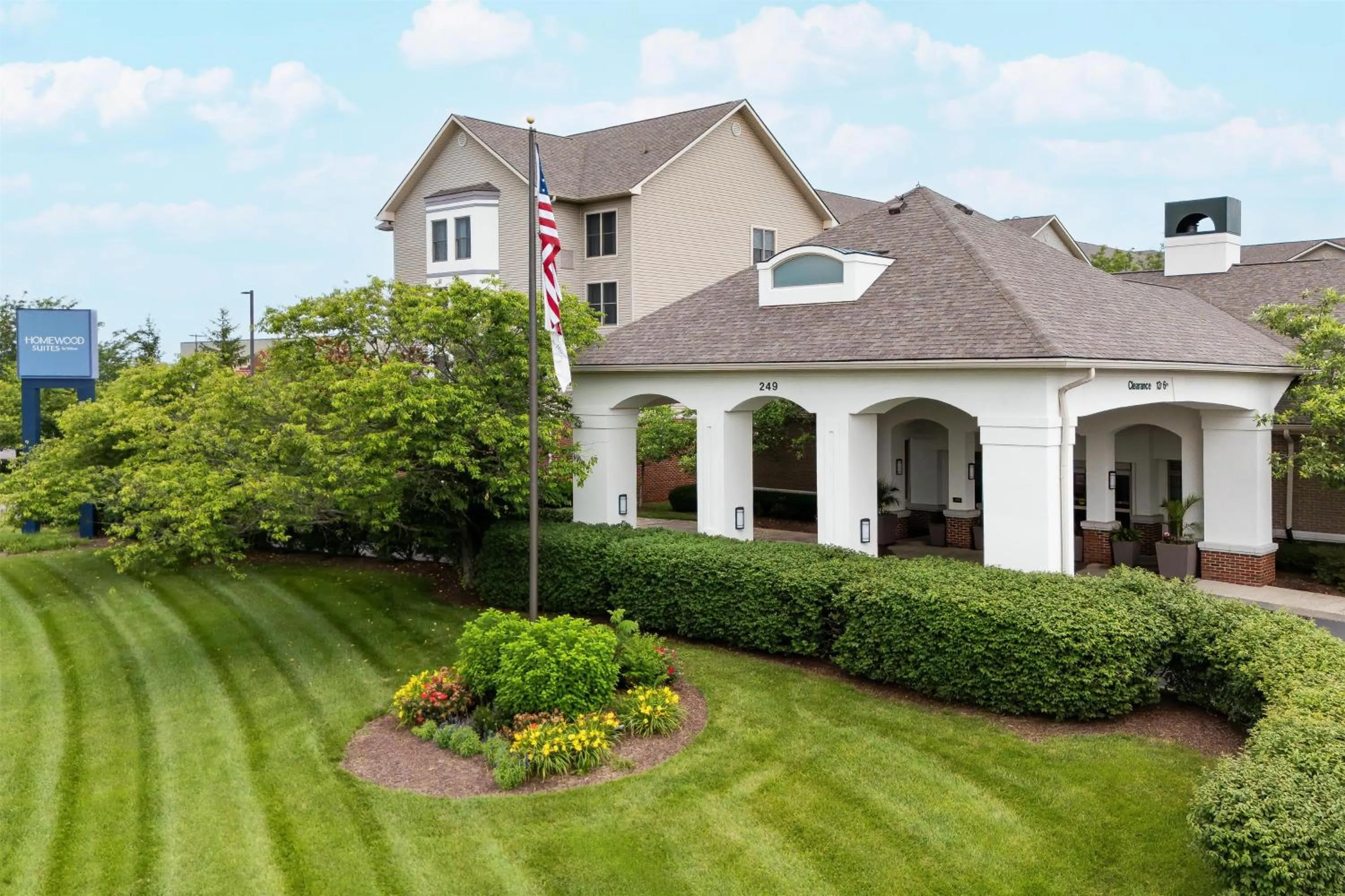 Property building in Homewood Suites by Hilton Lexington Fayette Mall