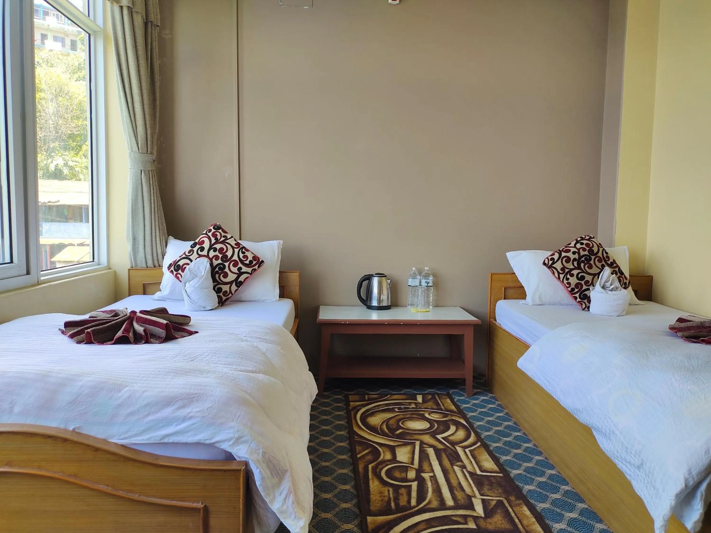 Bed in Hotel High Ground Inn Sarangkot