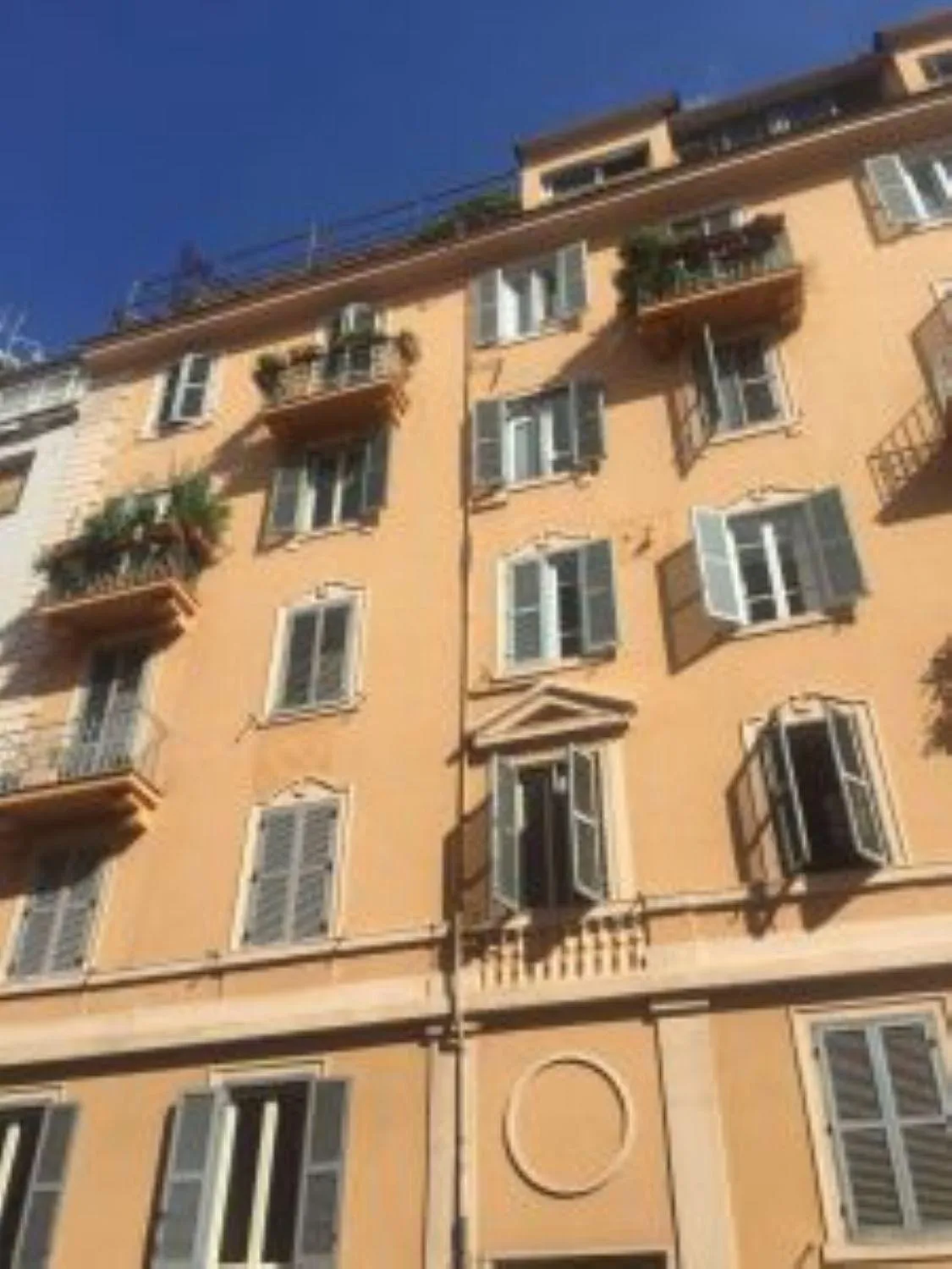 Property building in Domus Alysar