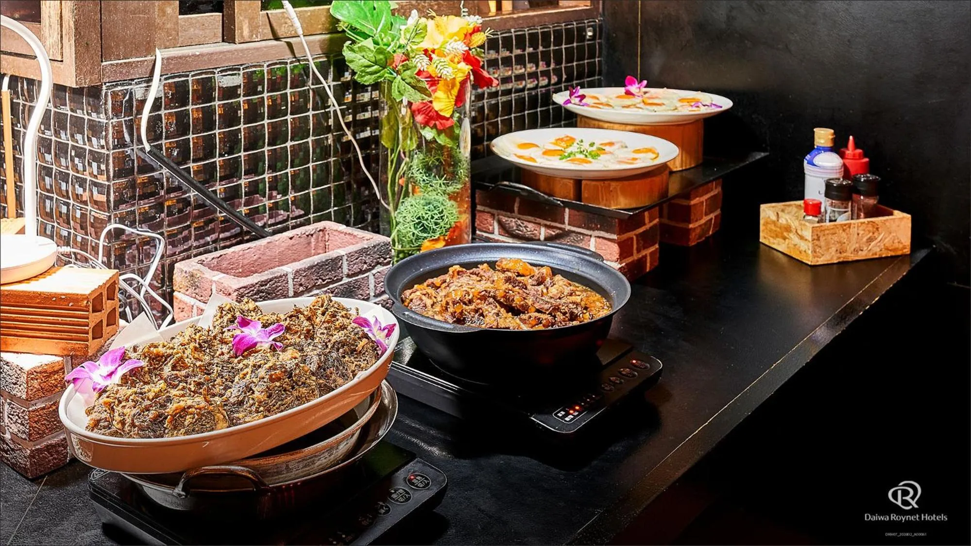 Restaurant/places to eat in Daiwa Roynet Hotel Naha Omoromachi