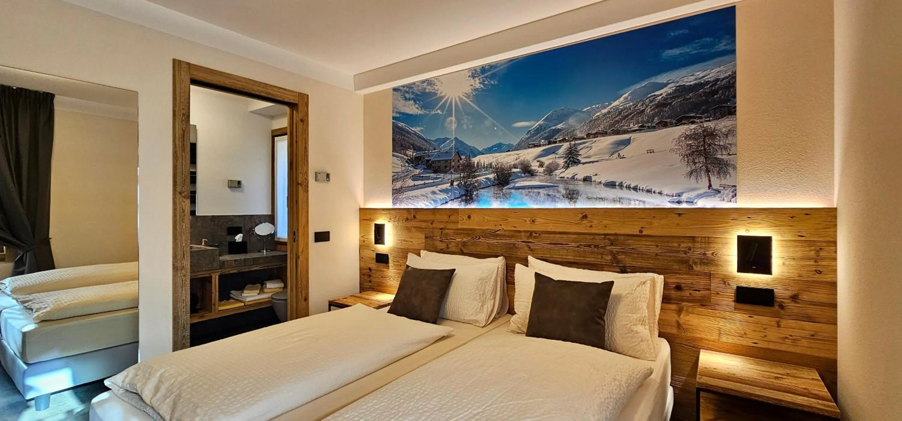 Bedroom, Bed in Albergo Alpenrose