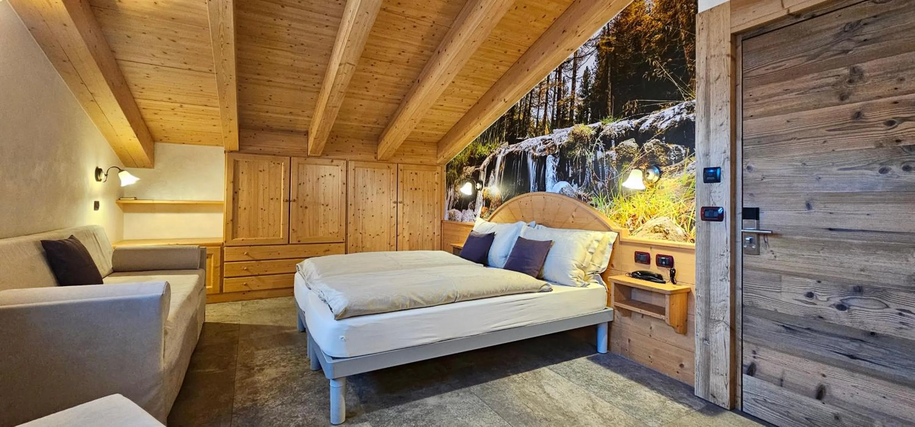 Seating area in Albergo Alpenrose