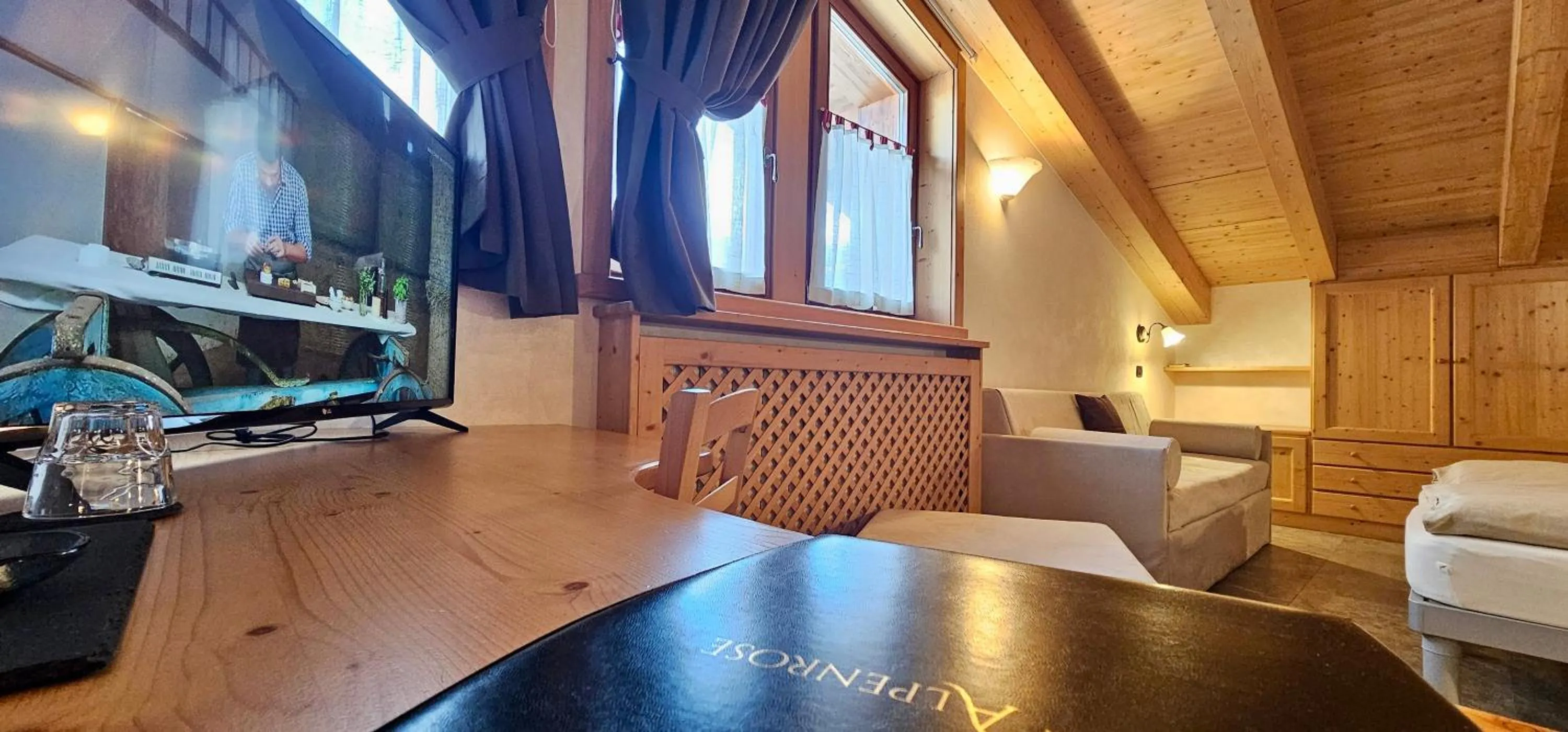 Living room in Albergo Alpenrose