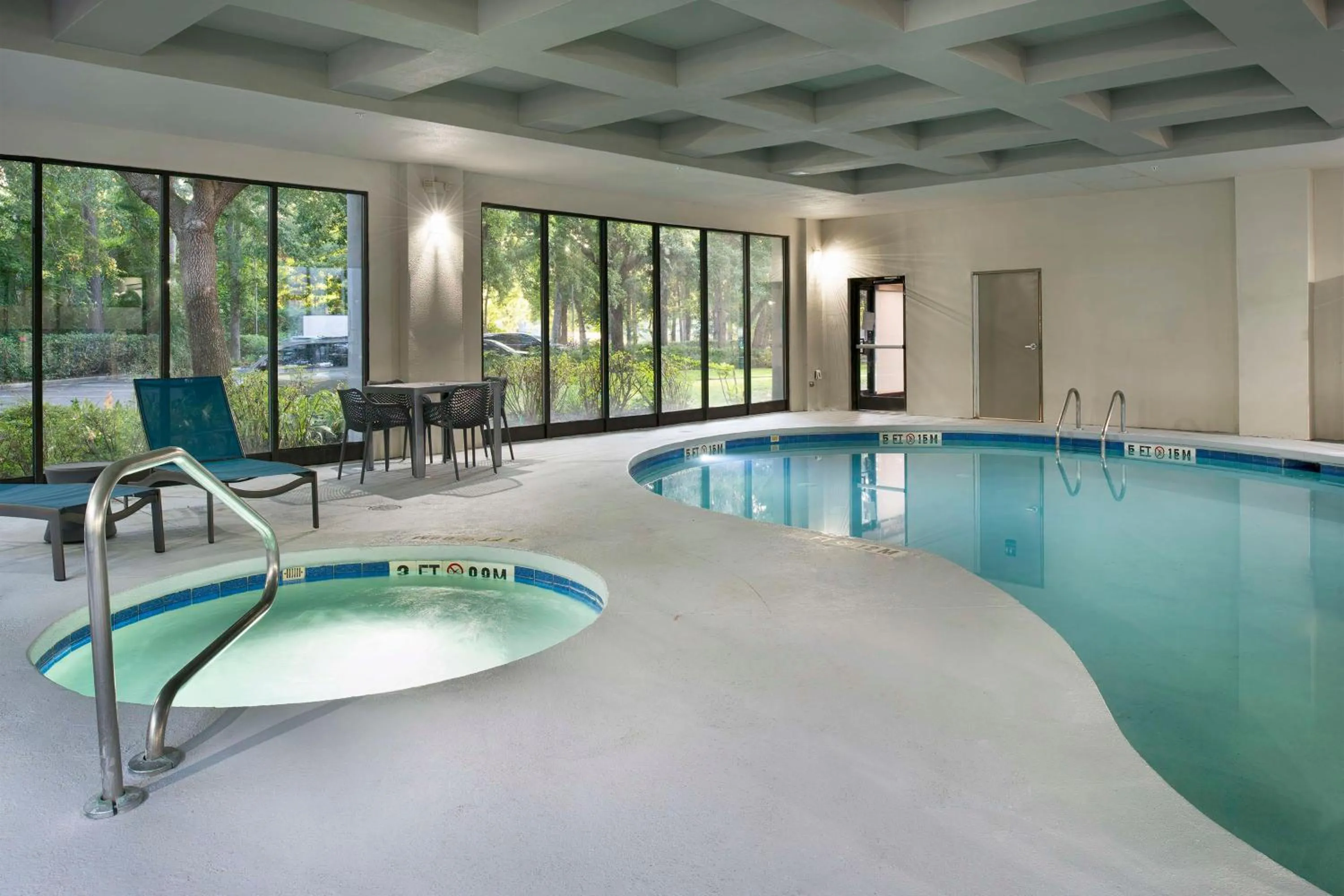 Pool view in Hampton Inn Northwood