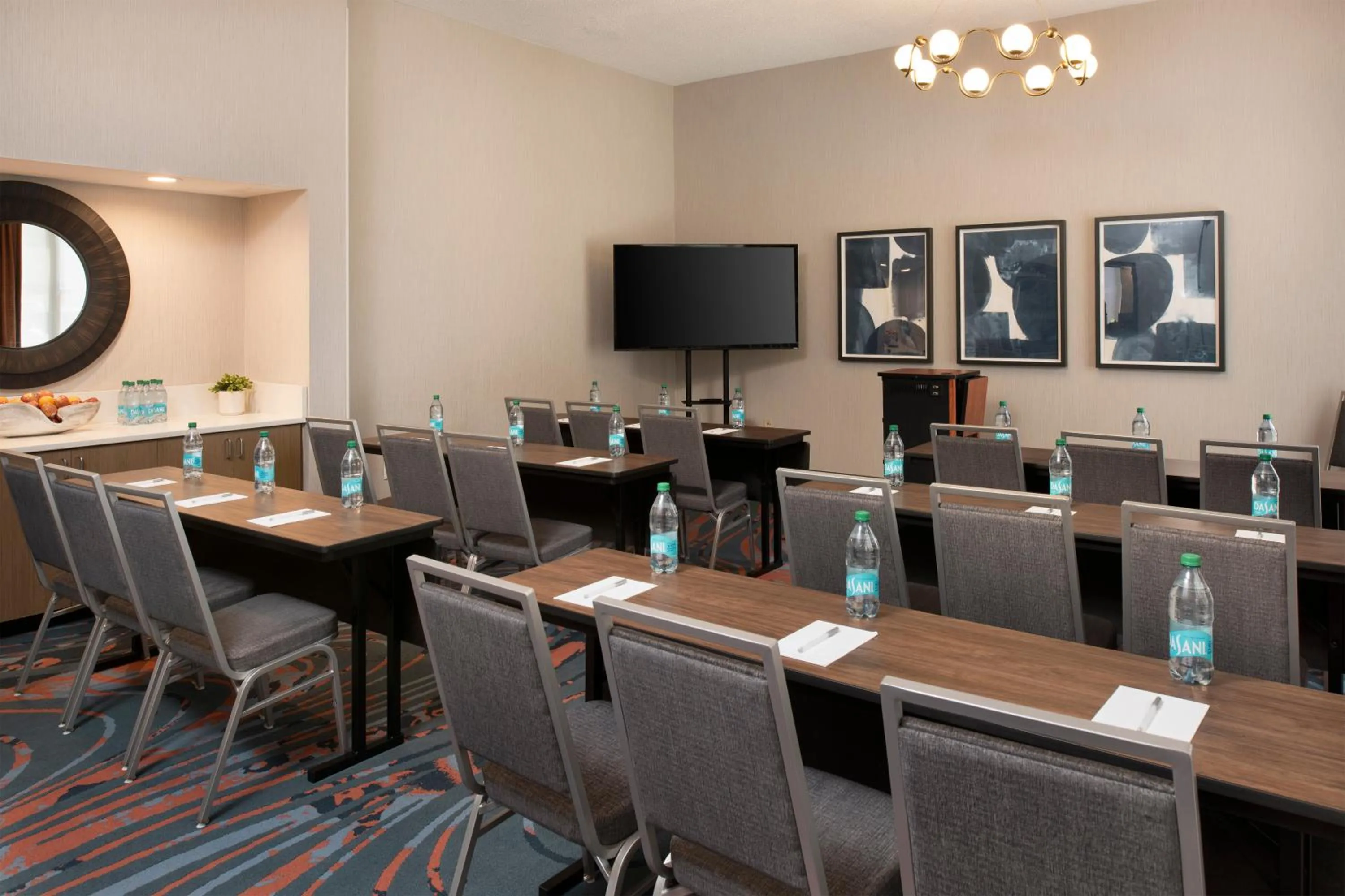 Meeting/conference room in Hampton Inn Northwood