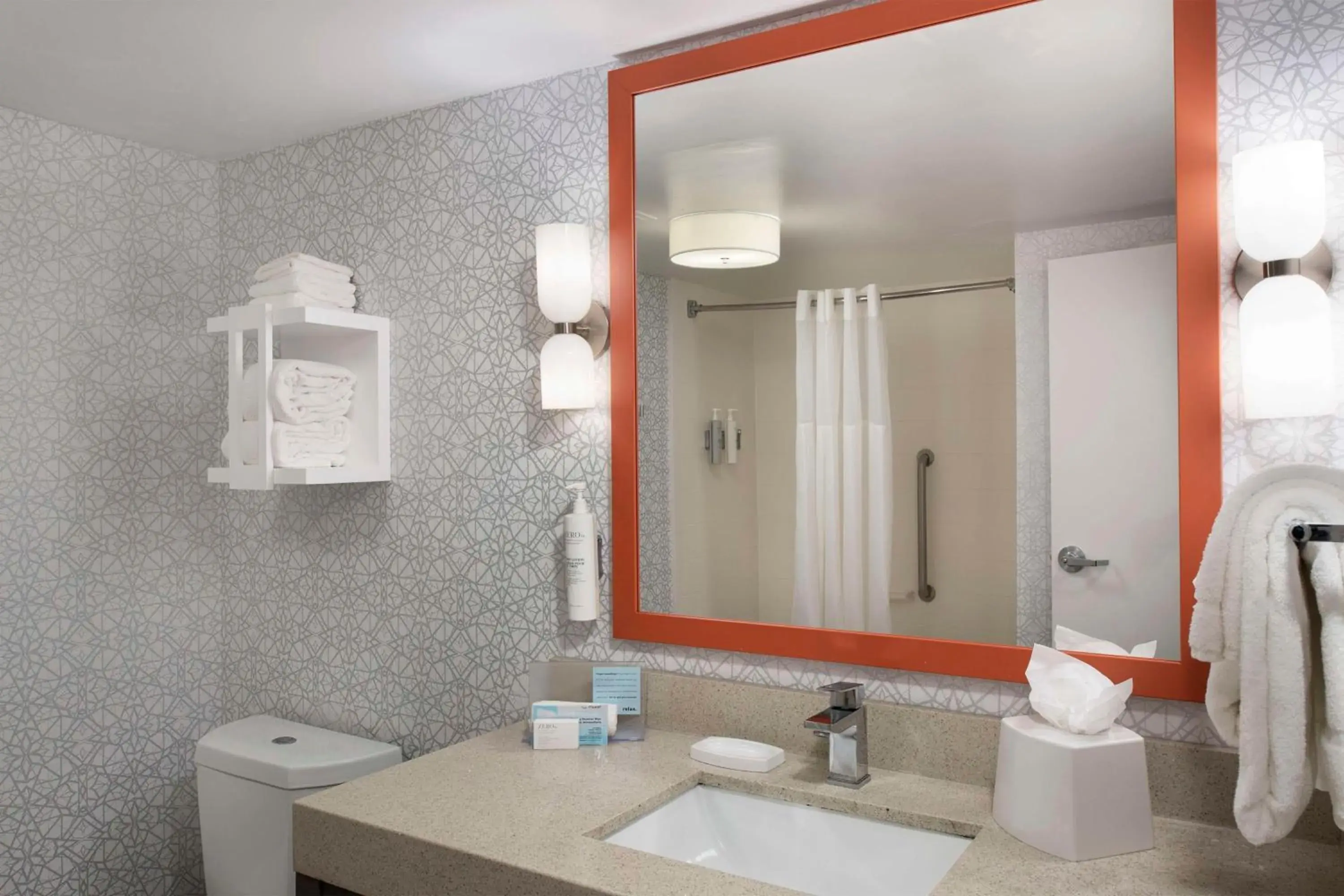 One-Bedroom King Suite with Sofa Bed - Non-Smoking in Hampton Inn Northwood One-Bedroom King Suite with Sofa Bed - Non-Smoking in Hampton Inn Northwood