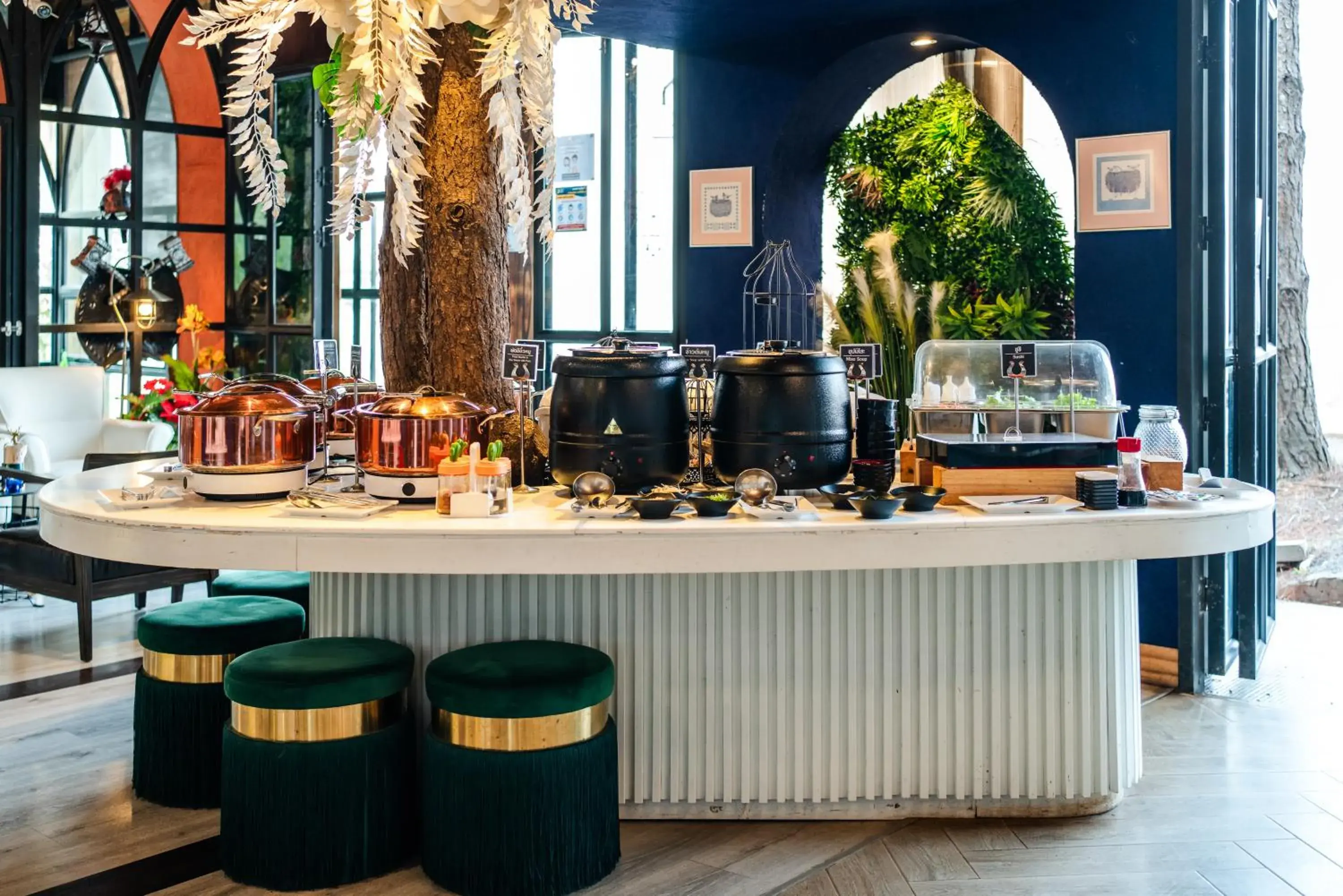 Buffet breakfast in Villa PaSon Buffet breakfast in Villa PaSon