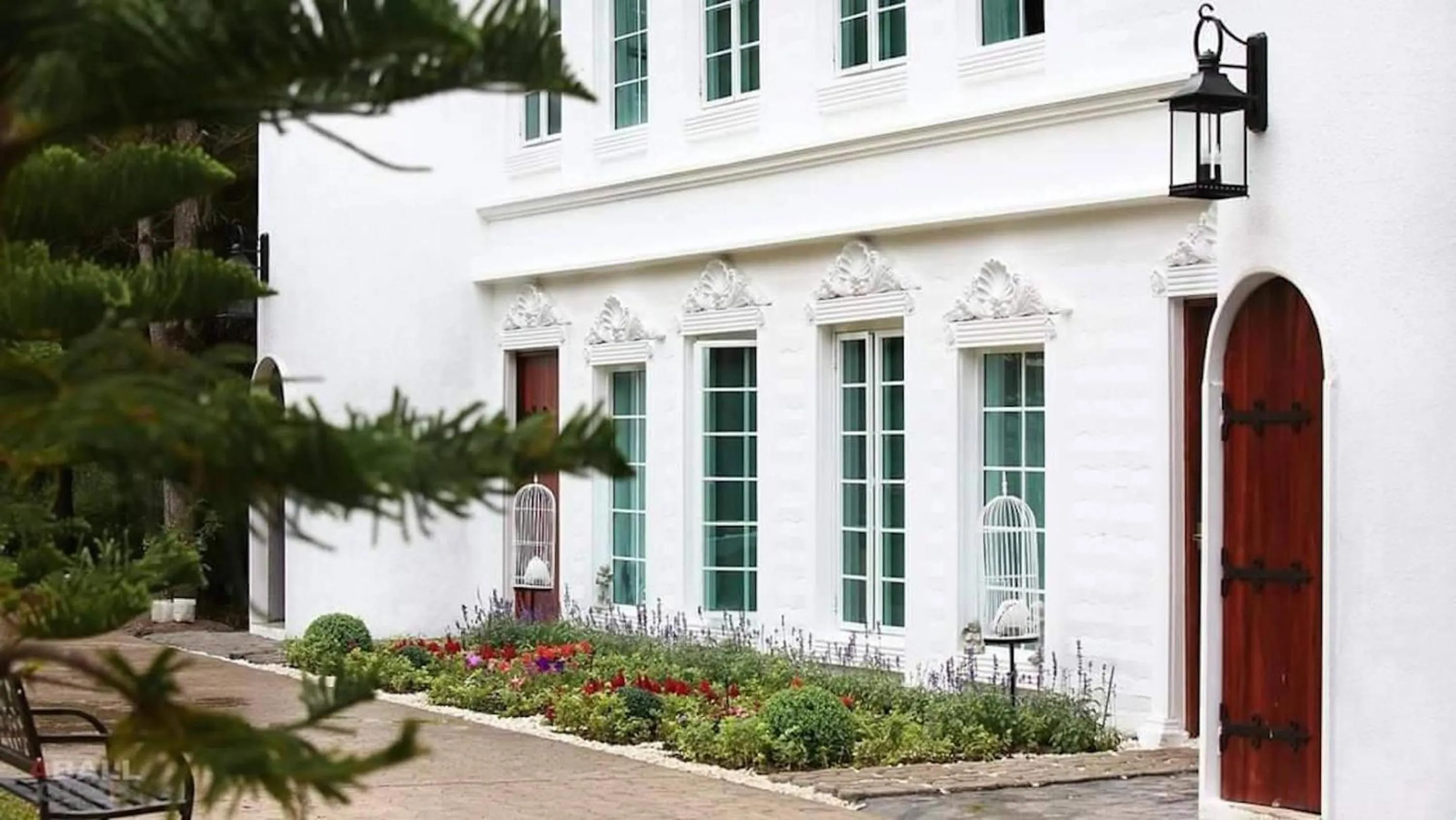 Property building in Villa PaSon