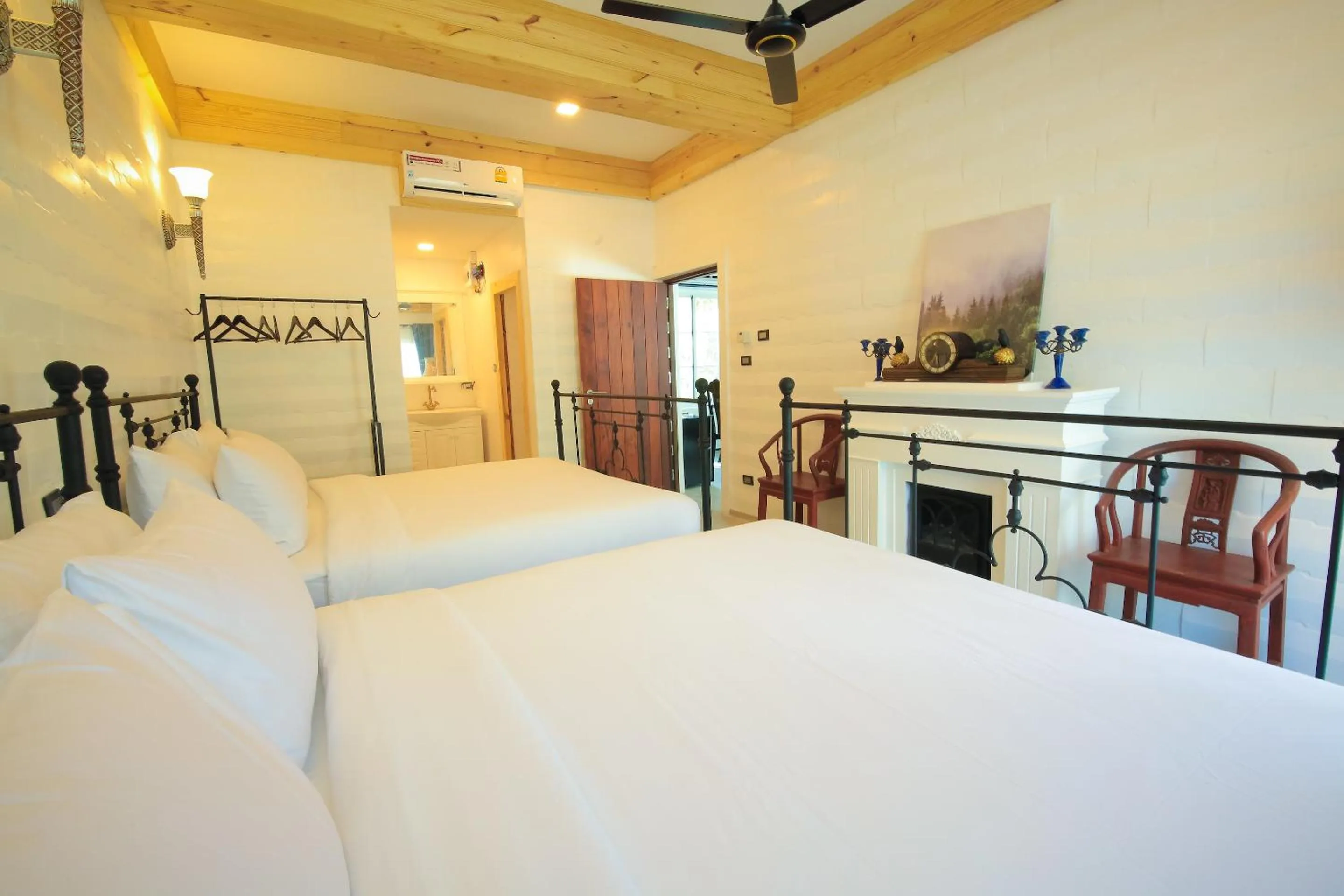 Photo of the whole room, Bed in Villa PaSon