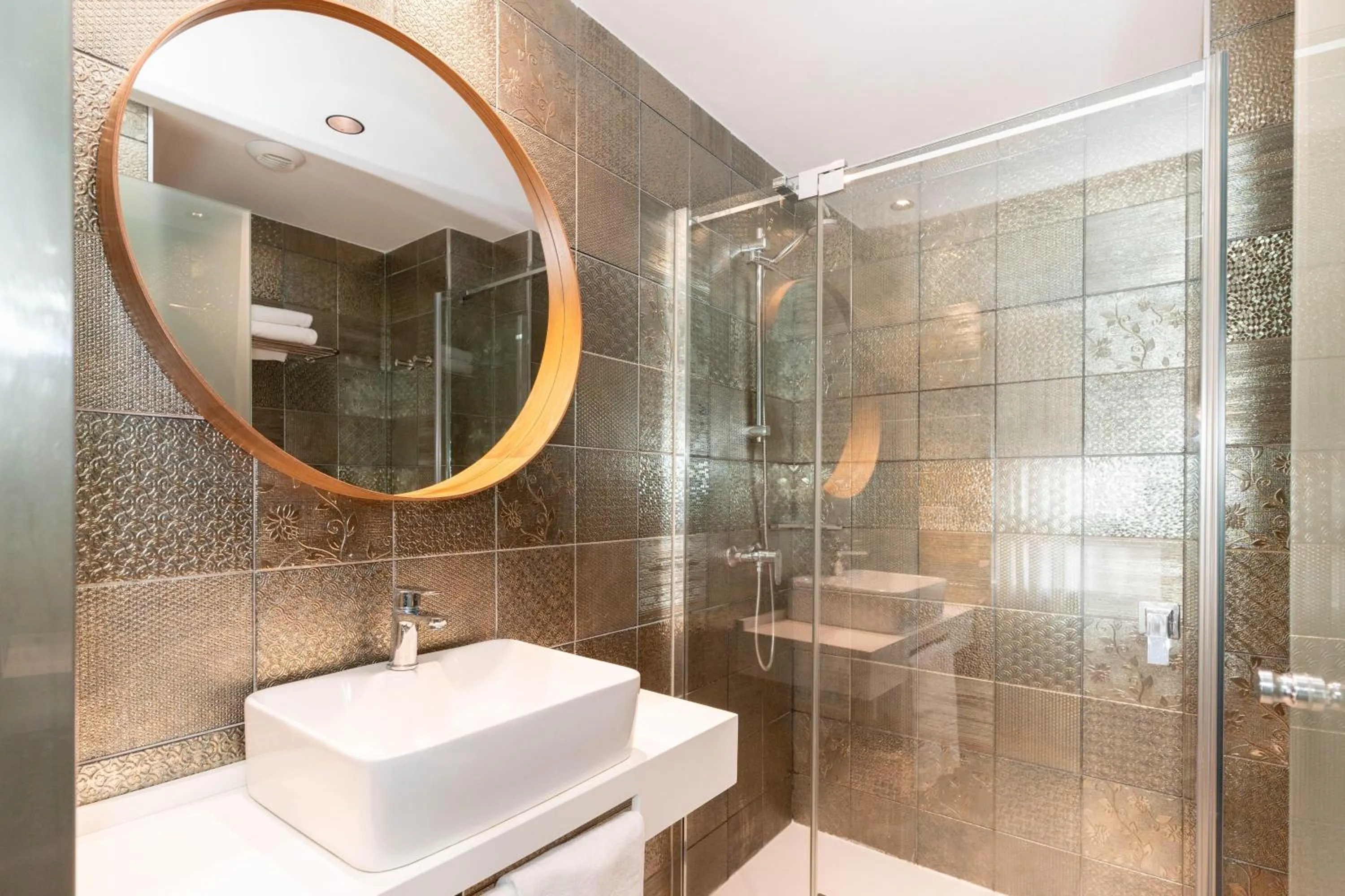 Bathroom in URBANSEA Holiday Homes