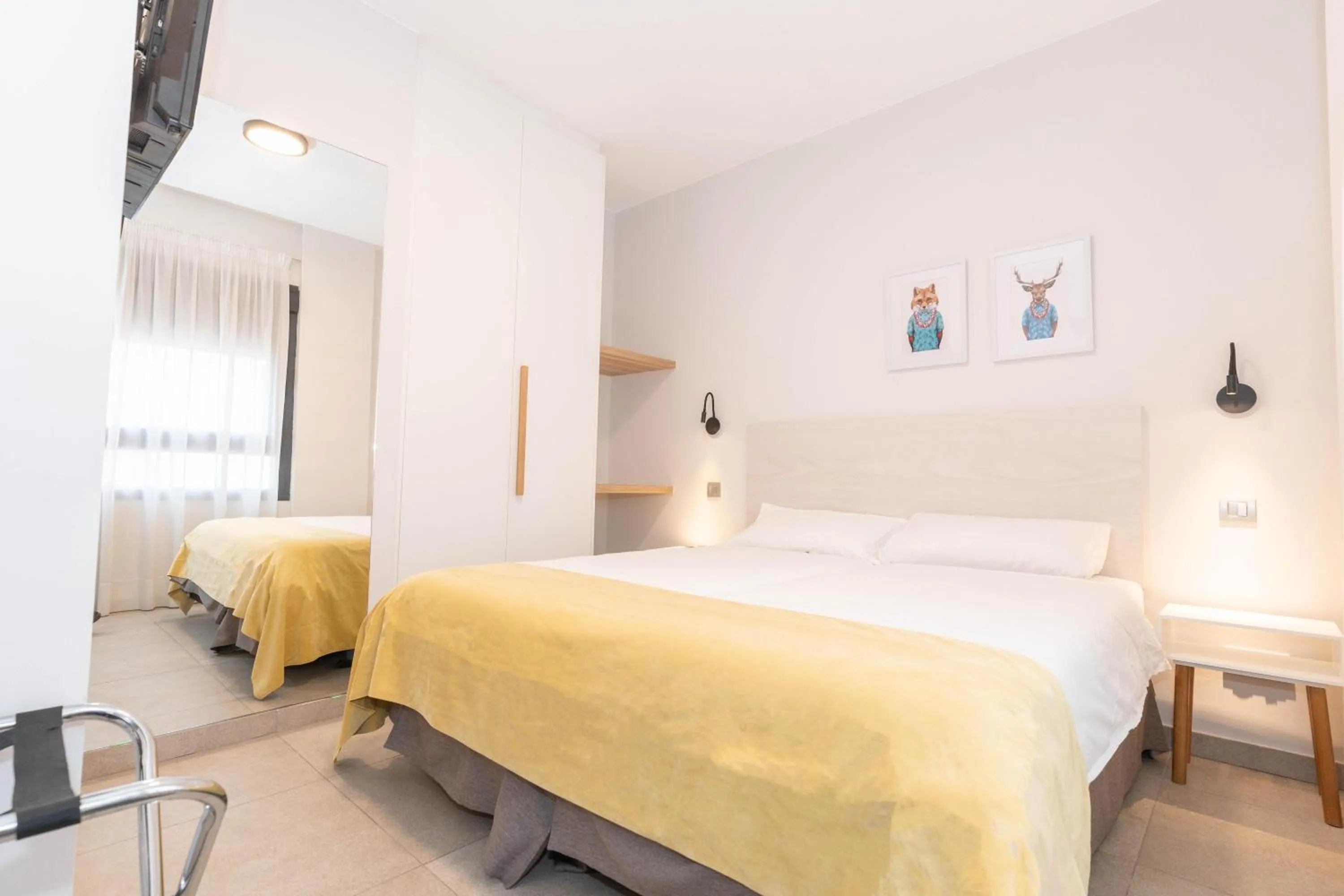 Photo of the whole room, Bed in URBANSEA Holiday Homes