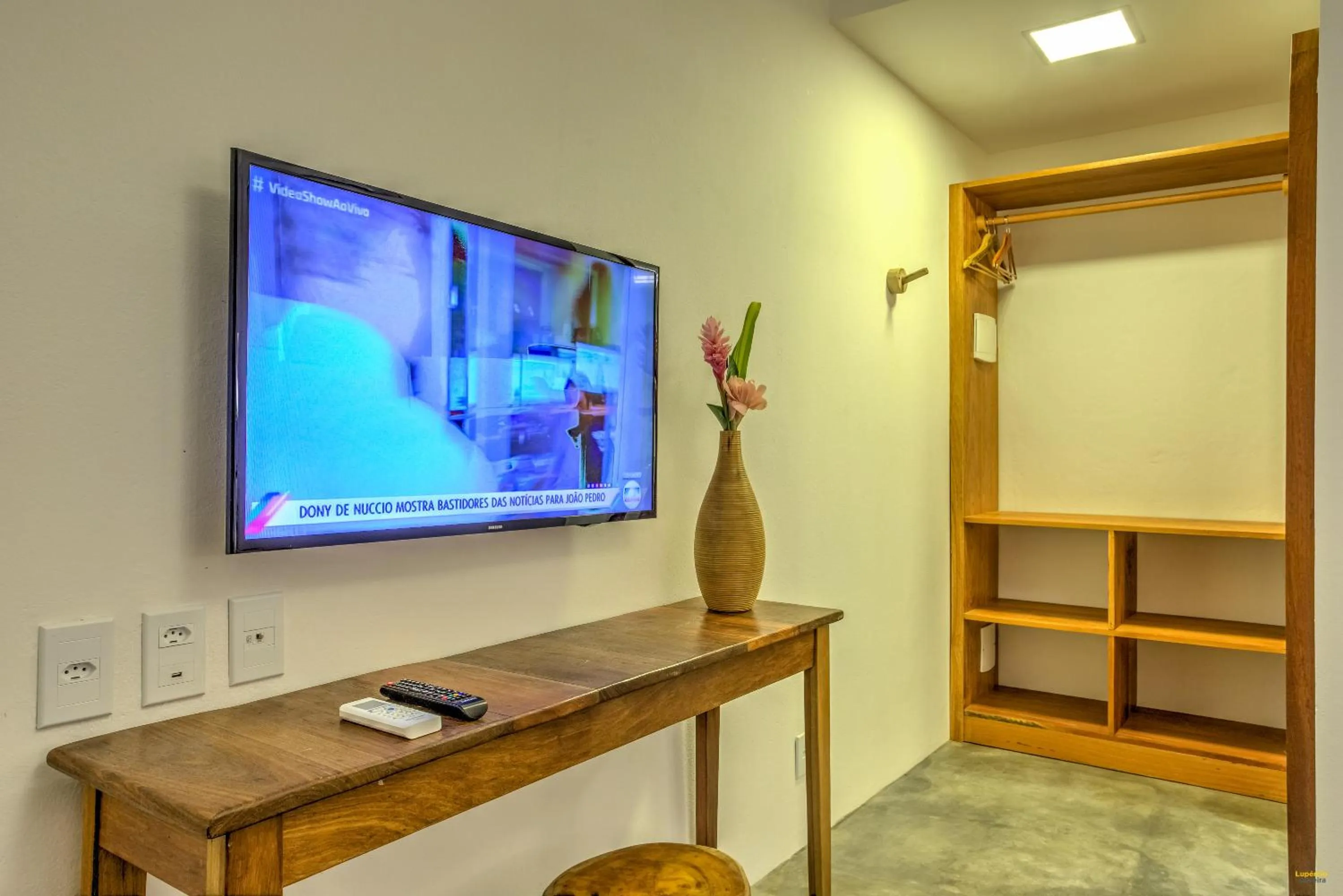 TV and multimedia in A Casa de Gabriella