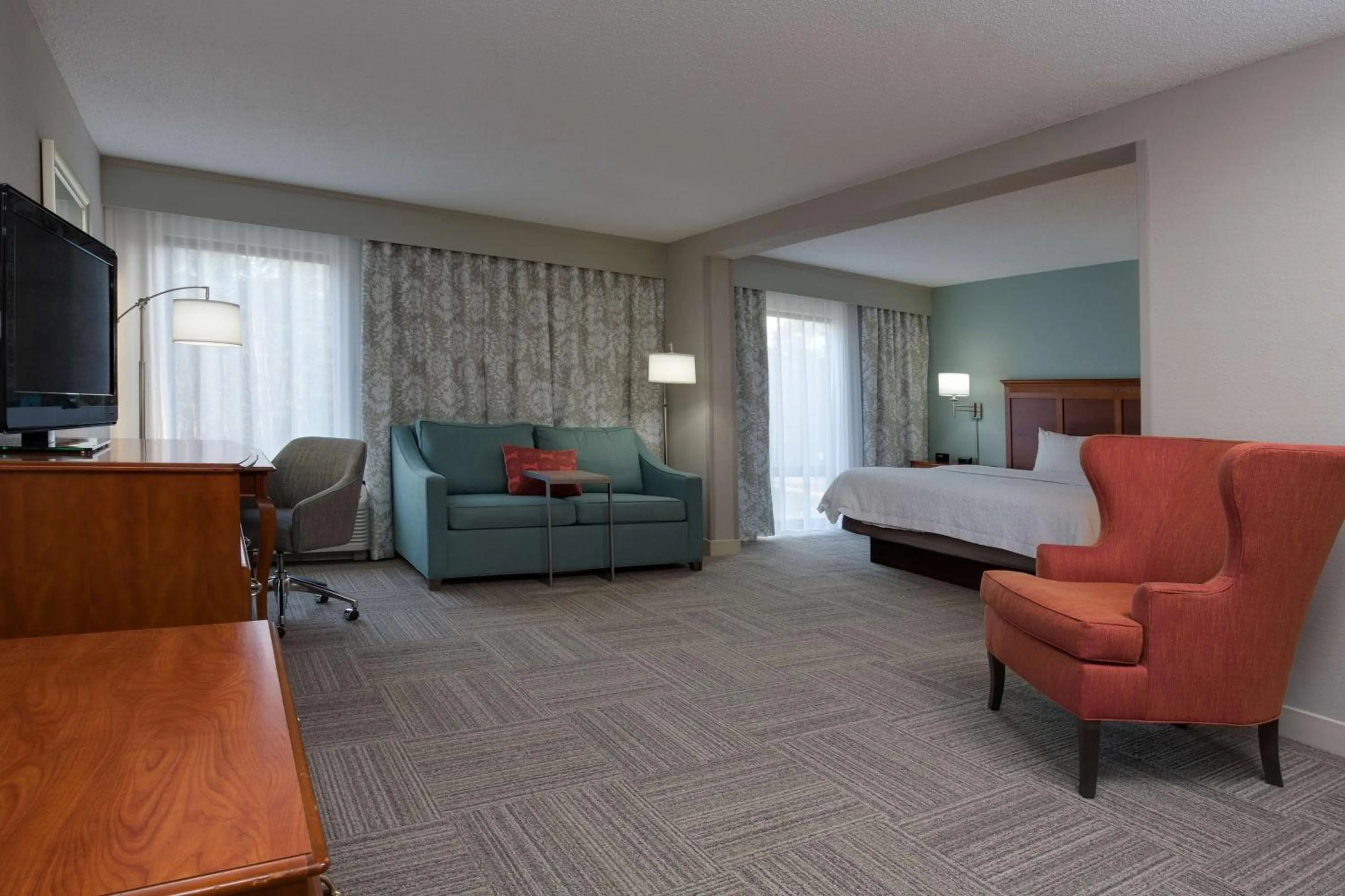 Living room in Hampton Inn Harbourgate