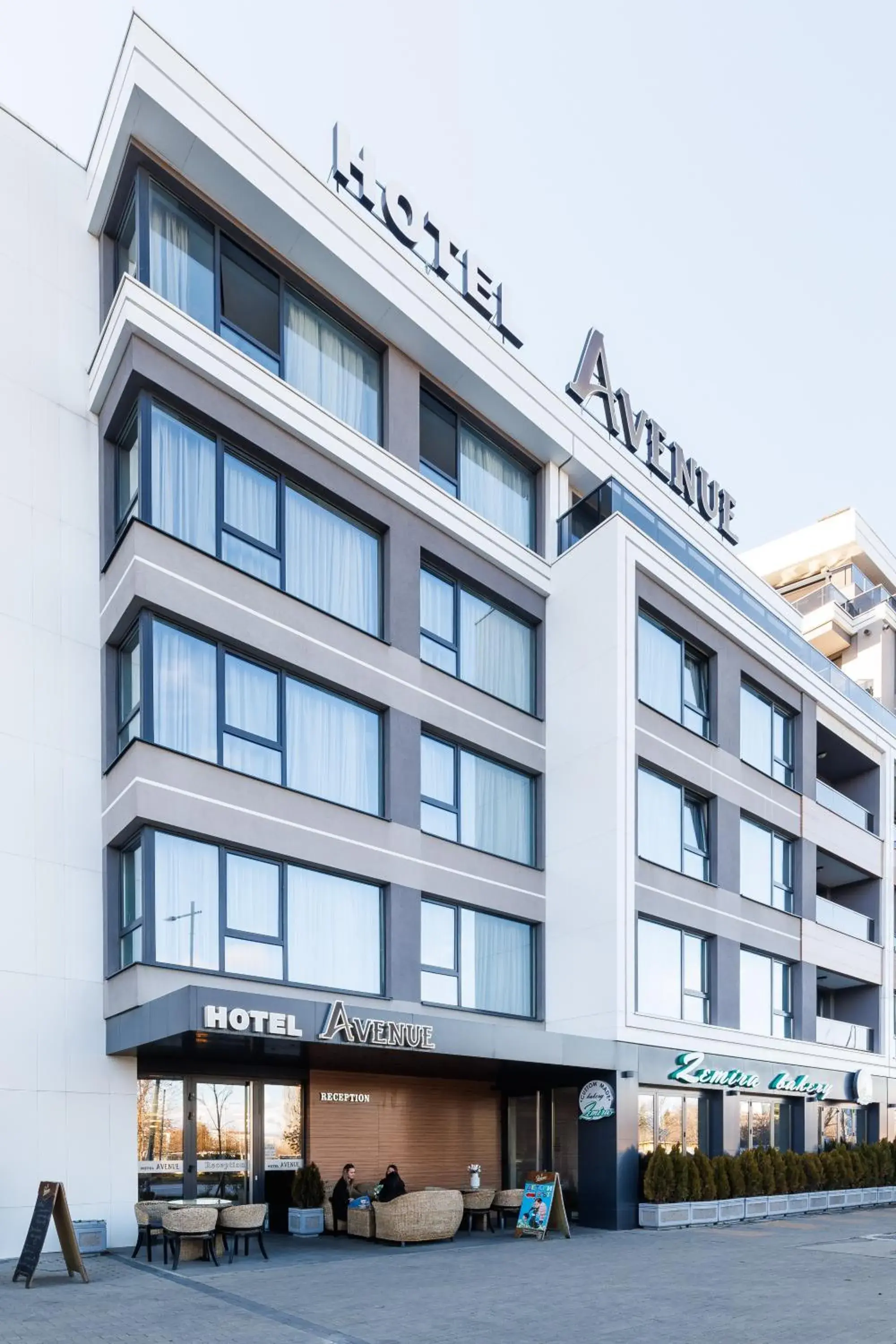 Property building in Avenue Hotel - Free Parking Property building in Avenue Hotel - Free Parking