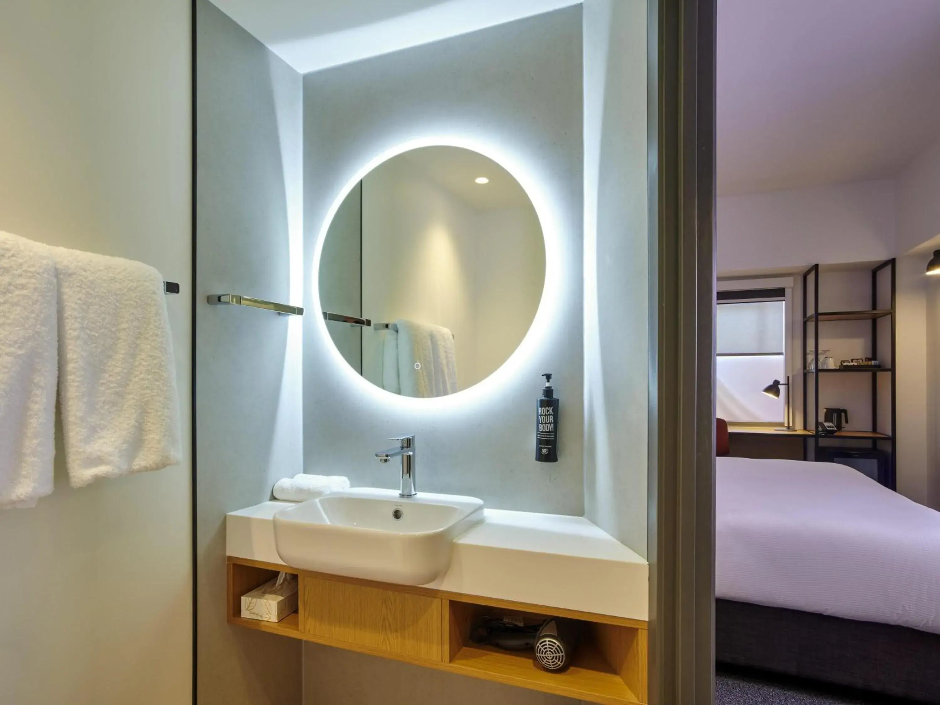 Bedroom, Bed in ibis Hamilton Tainui Bedroom, Bed in ibis Hamilton Tainui