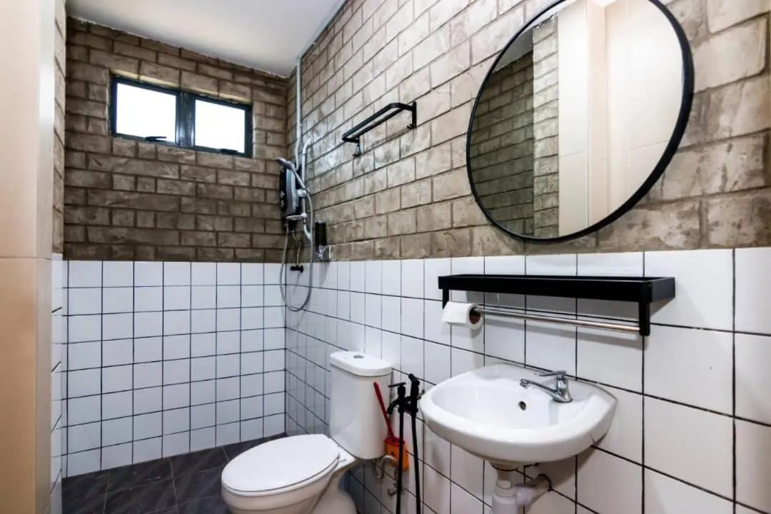 The Best Hotel in Bayan Lepas - THE LOV PENANG