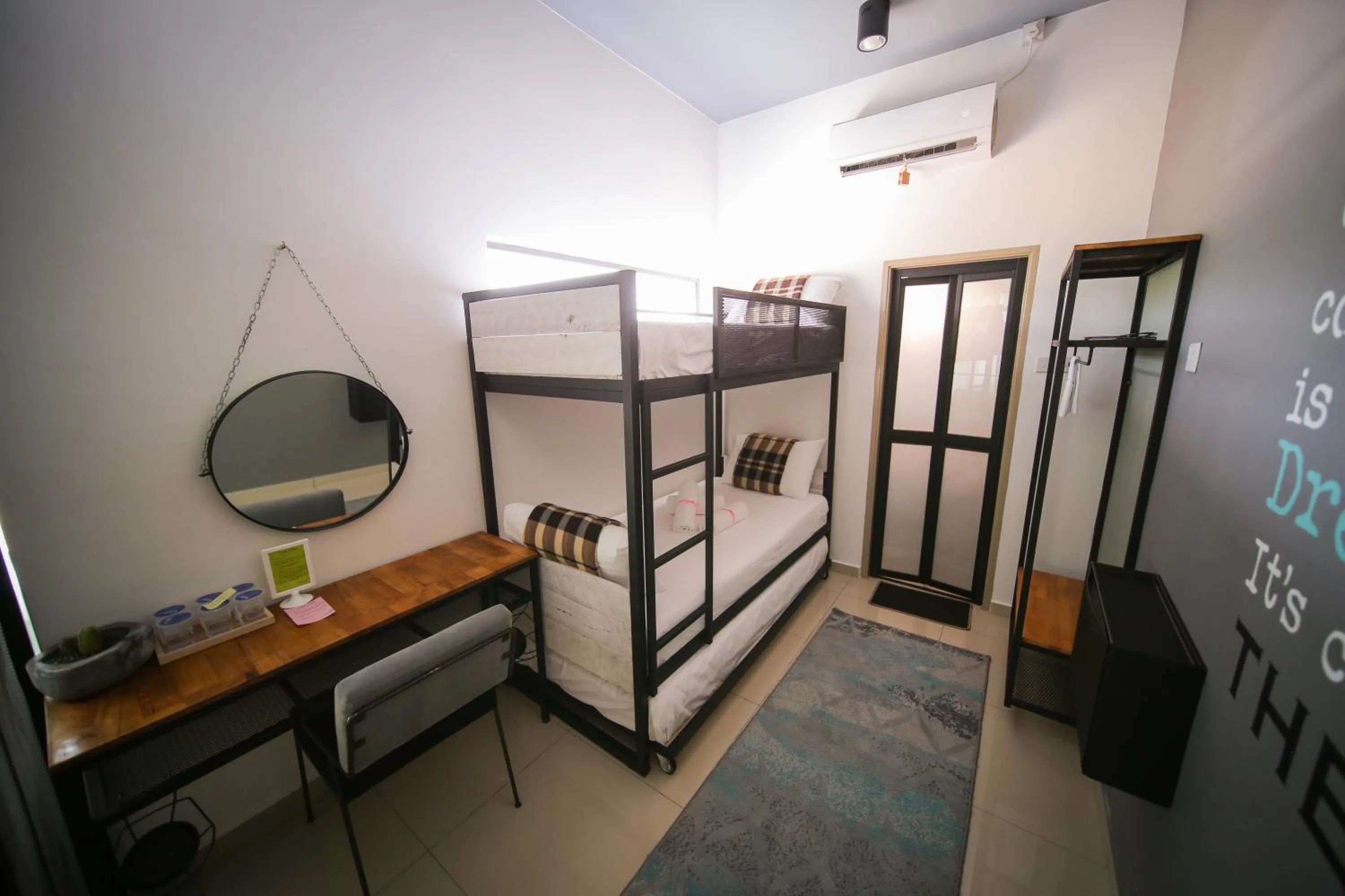 Bed in The Best Hotel in Bayan Lepas - THE LOV PENANG