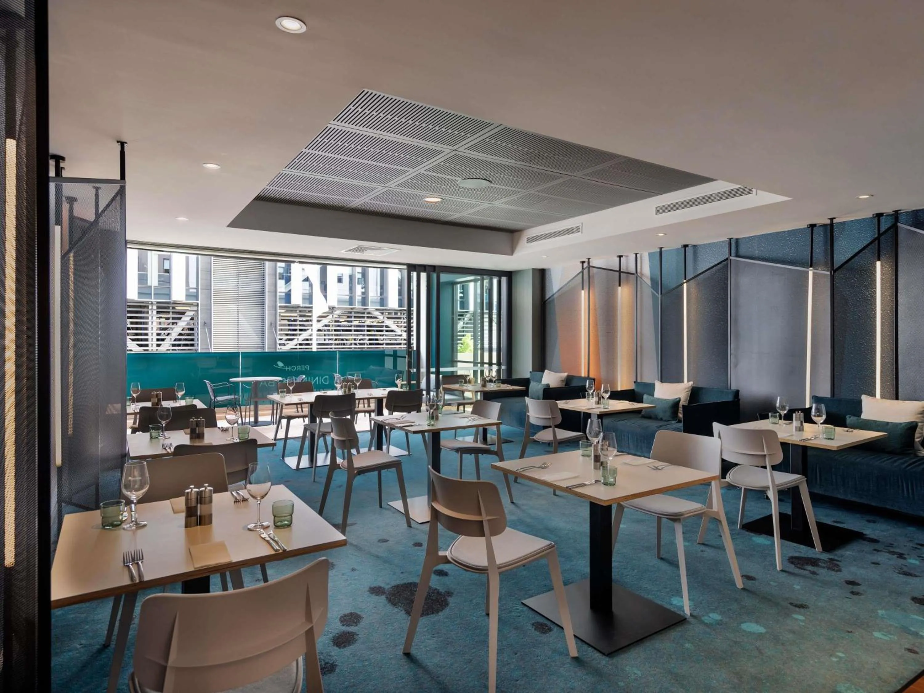 Restaurant/places to eat in Ibis Christchurch