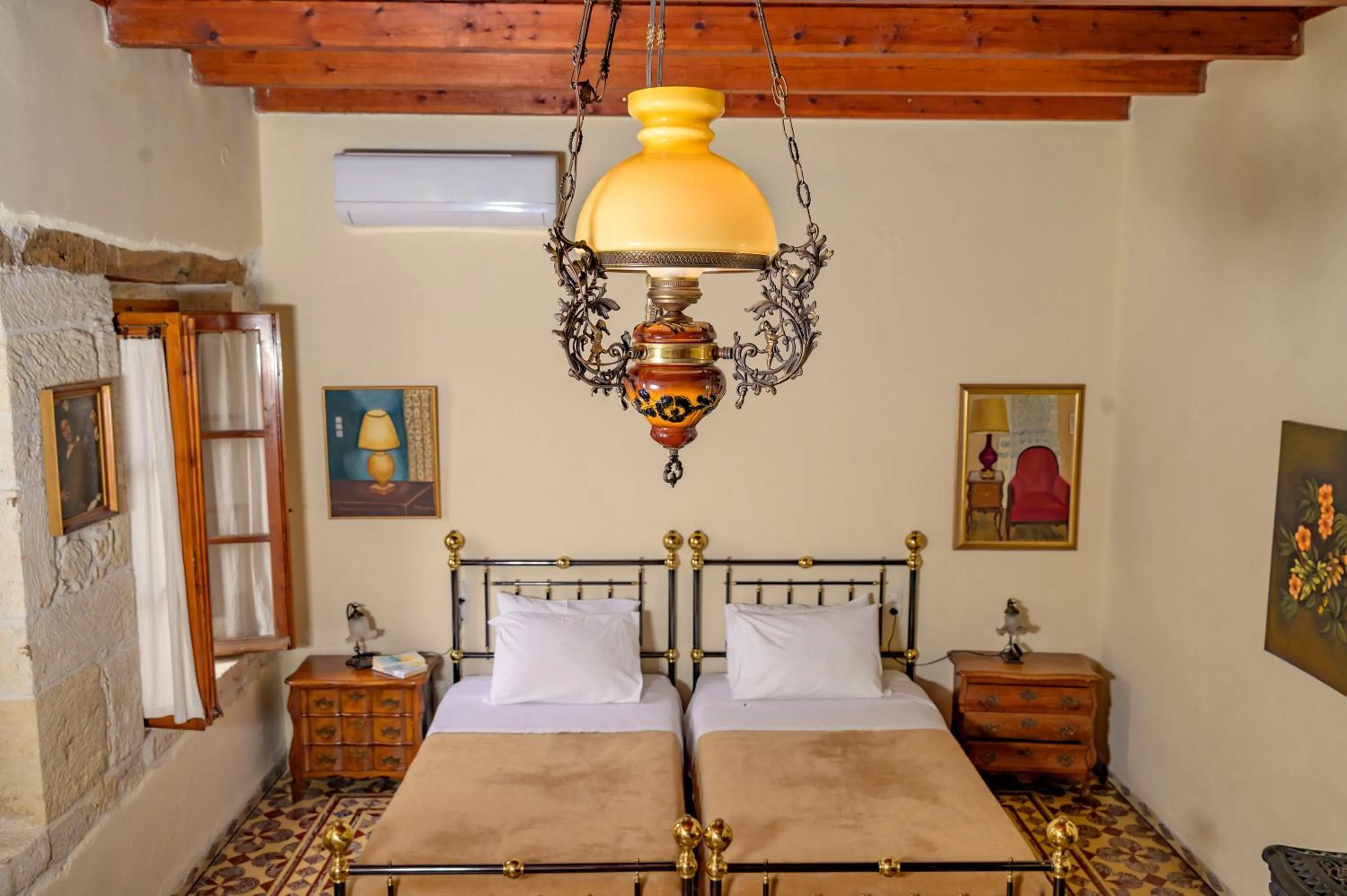 Bed in Troullos Traditional Homes