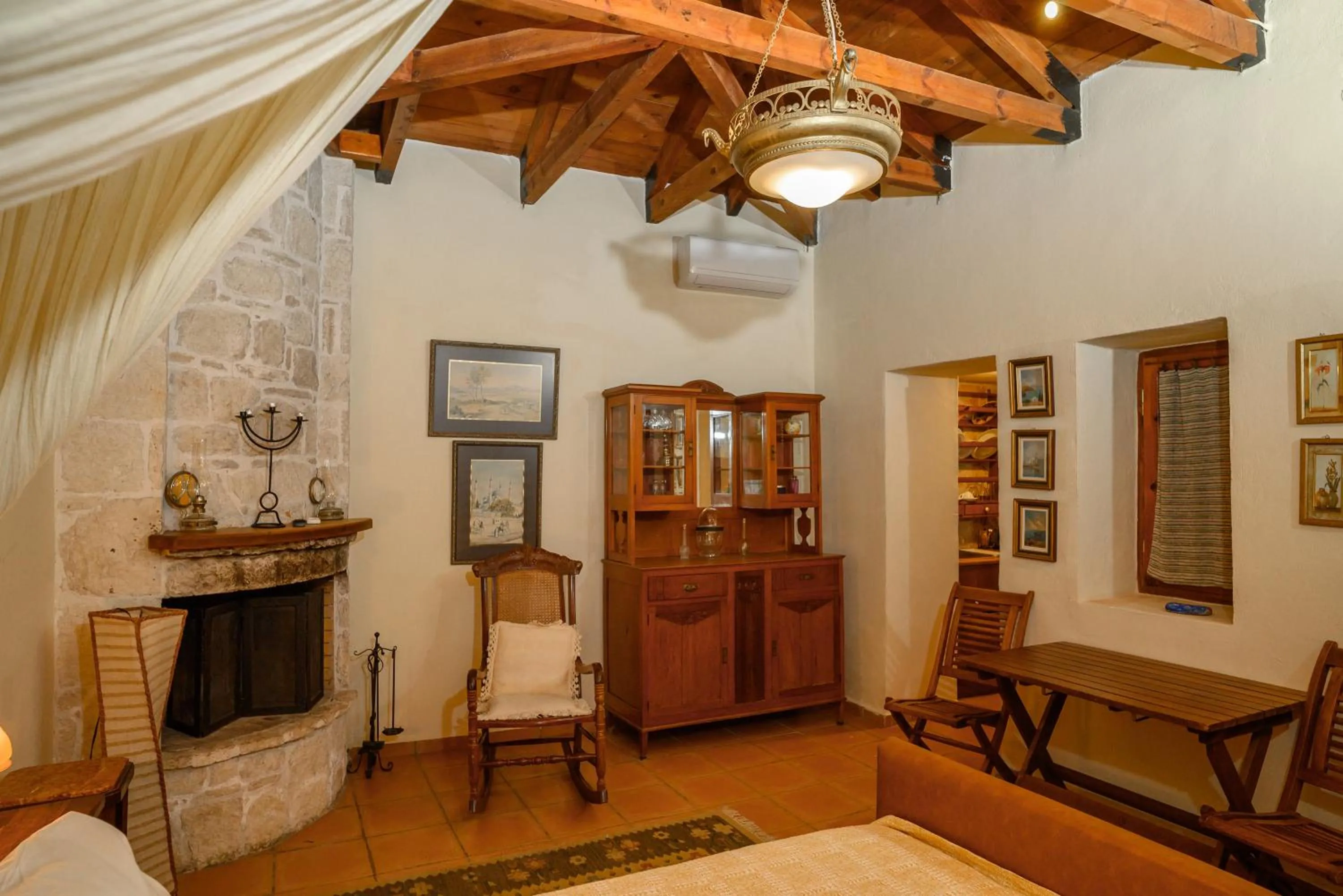 Troullos Traditional Homes