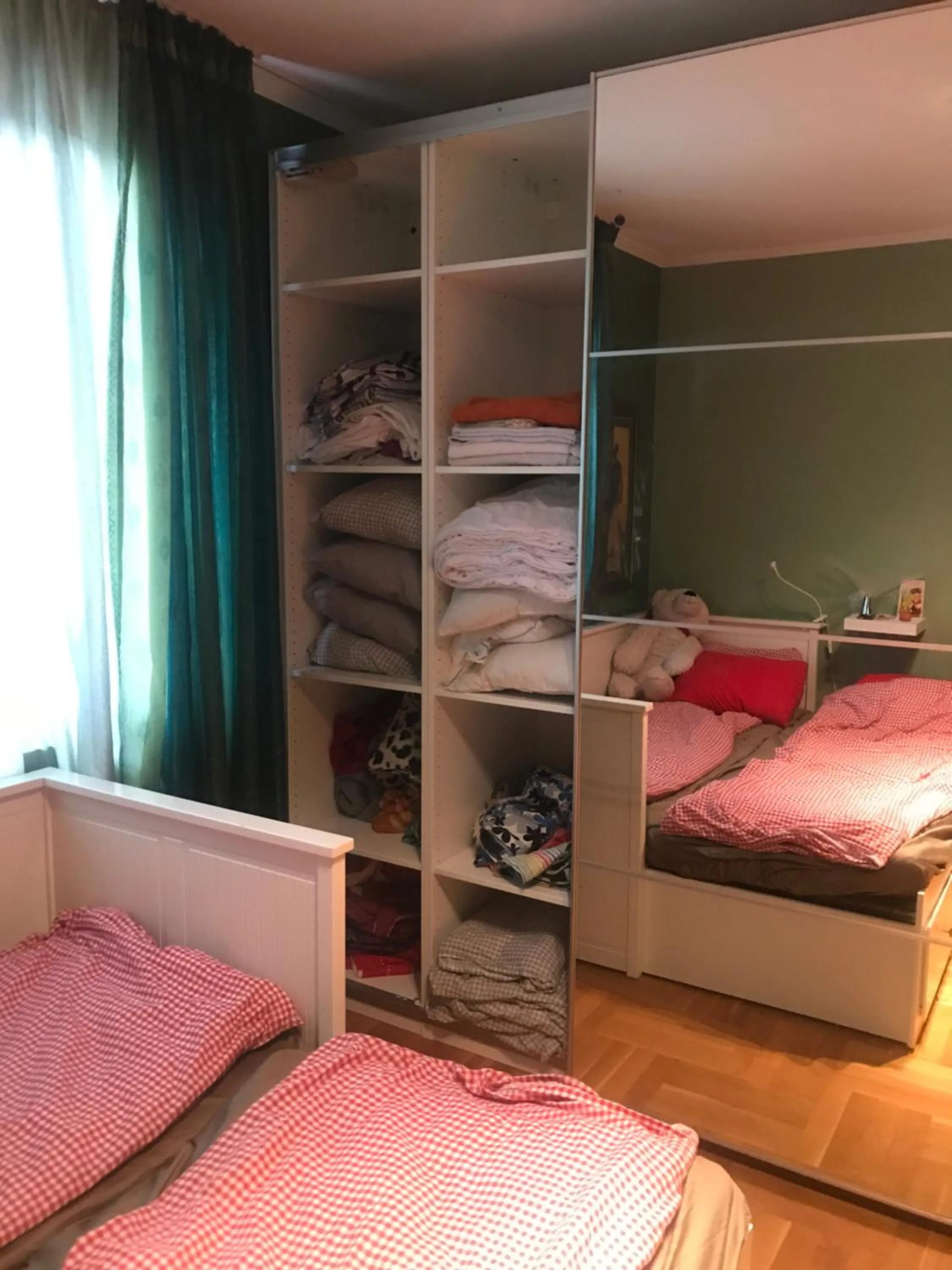 Bed in Gondola Flat Number 5