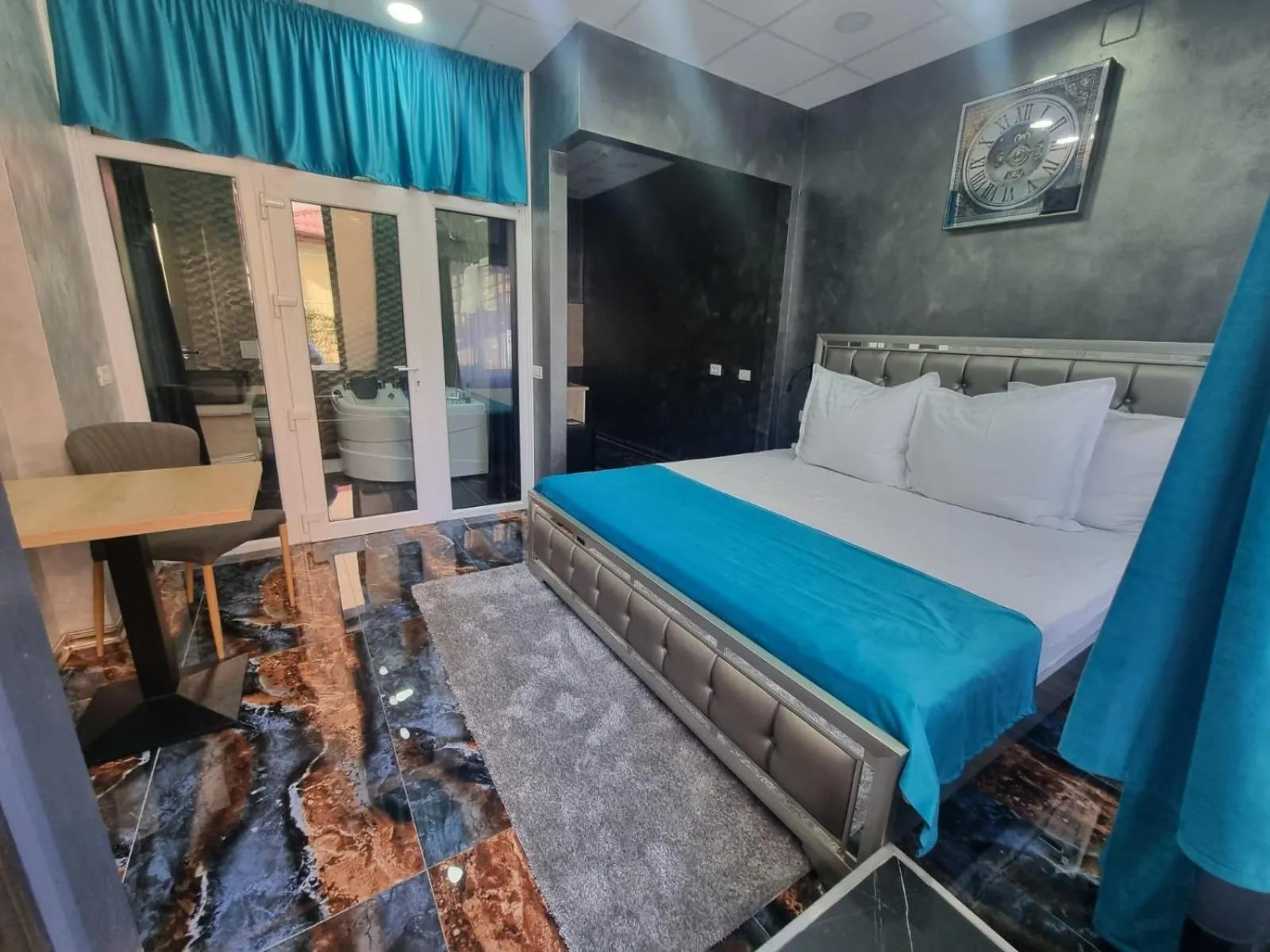 Bedroom, Bed in Poet Palace Bucharest