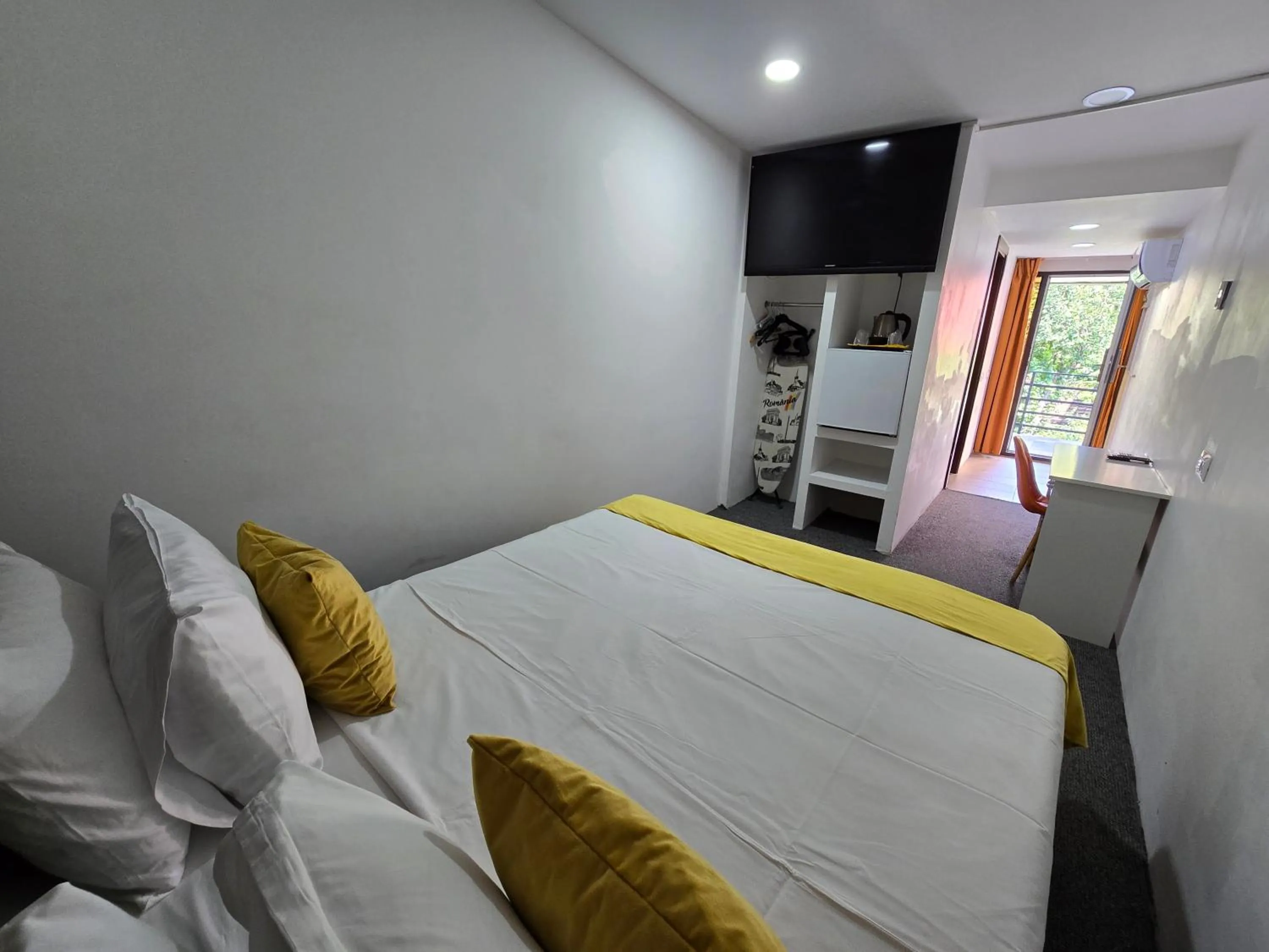 Bed in Poet Palace Bucharest