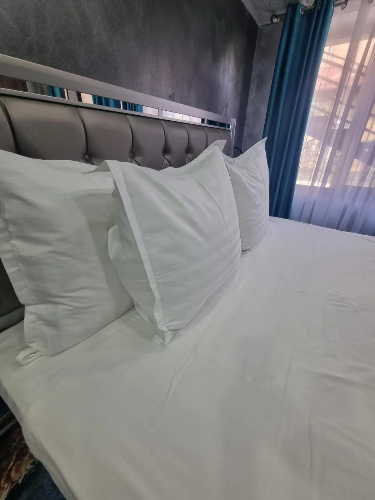 Bed in Poet Palace Bucharest