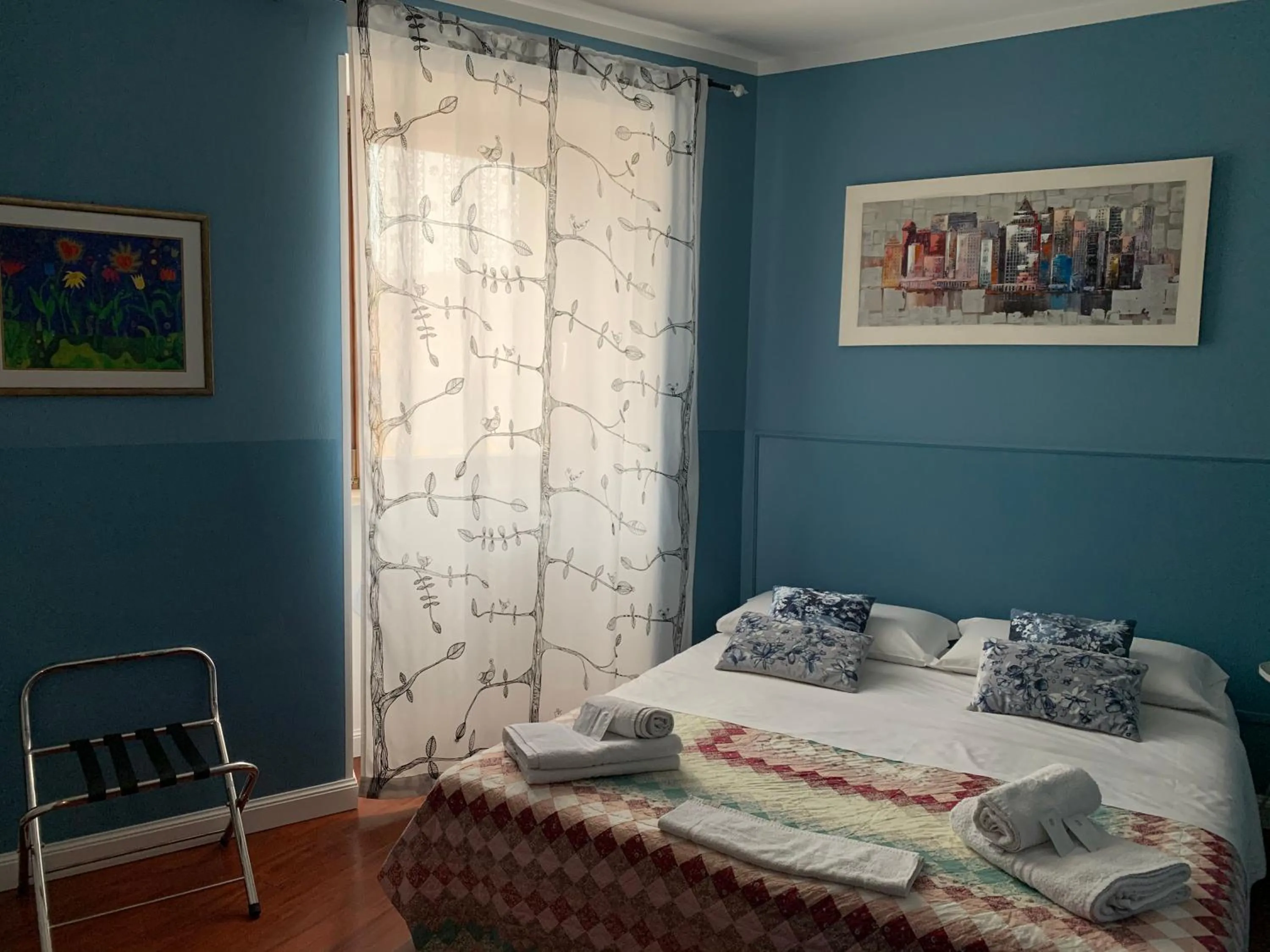 Shower, Bed in B&B Casanova