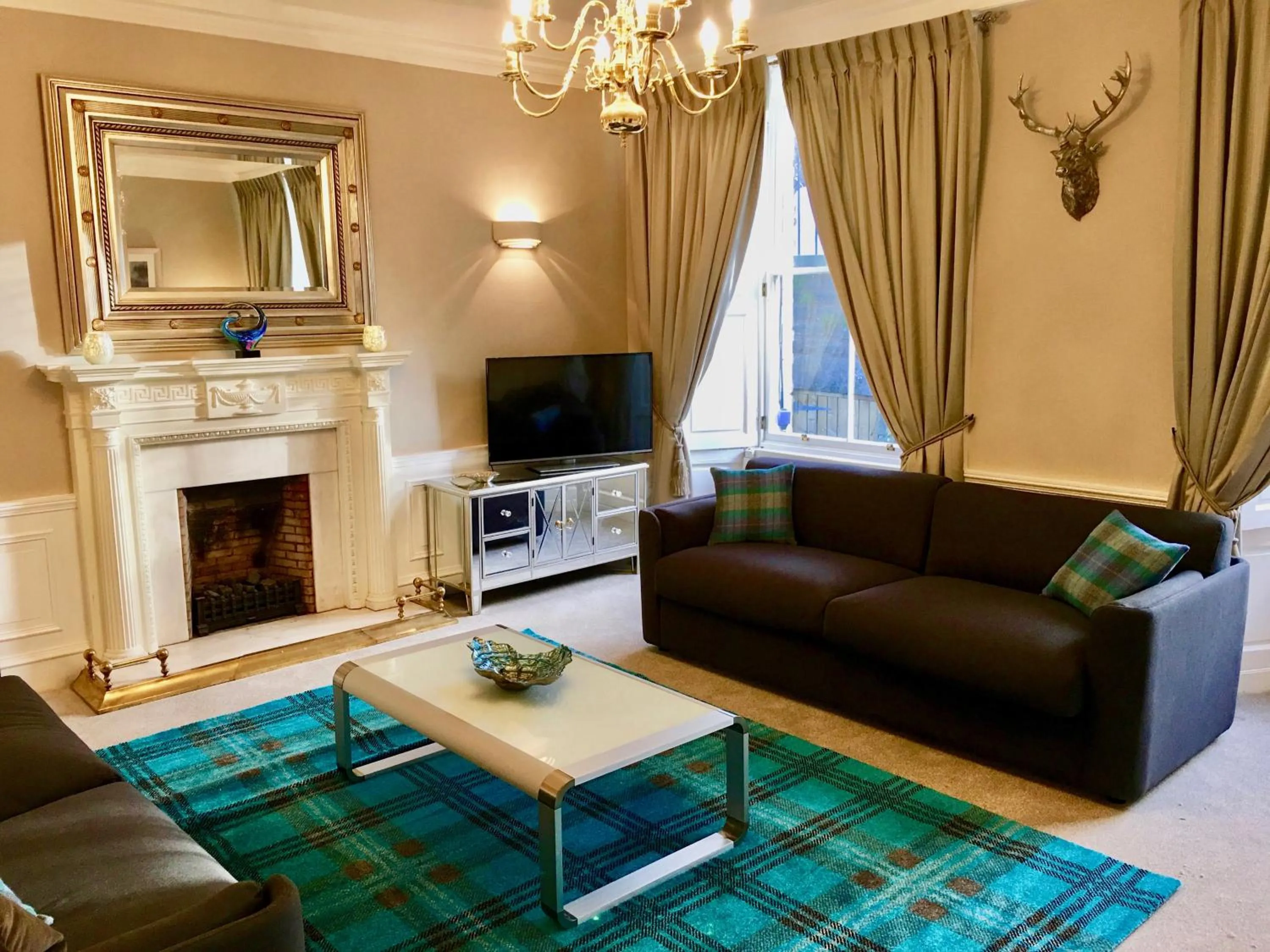 Living room in Escape to Edinburgh @ Abercromby Place