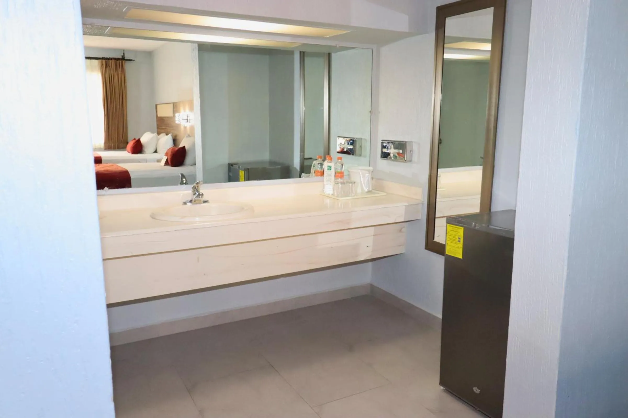 Bathroom in Quality Inn Piedras Negras