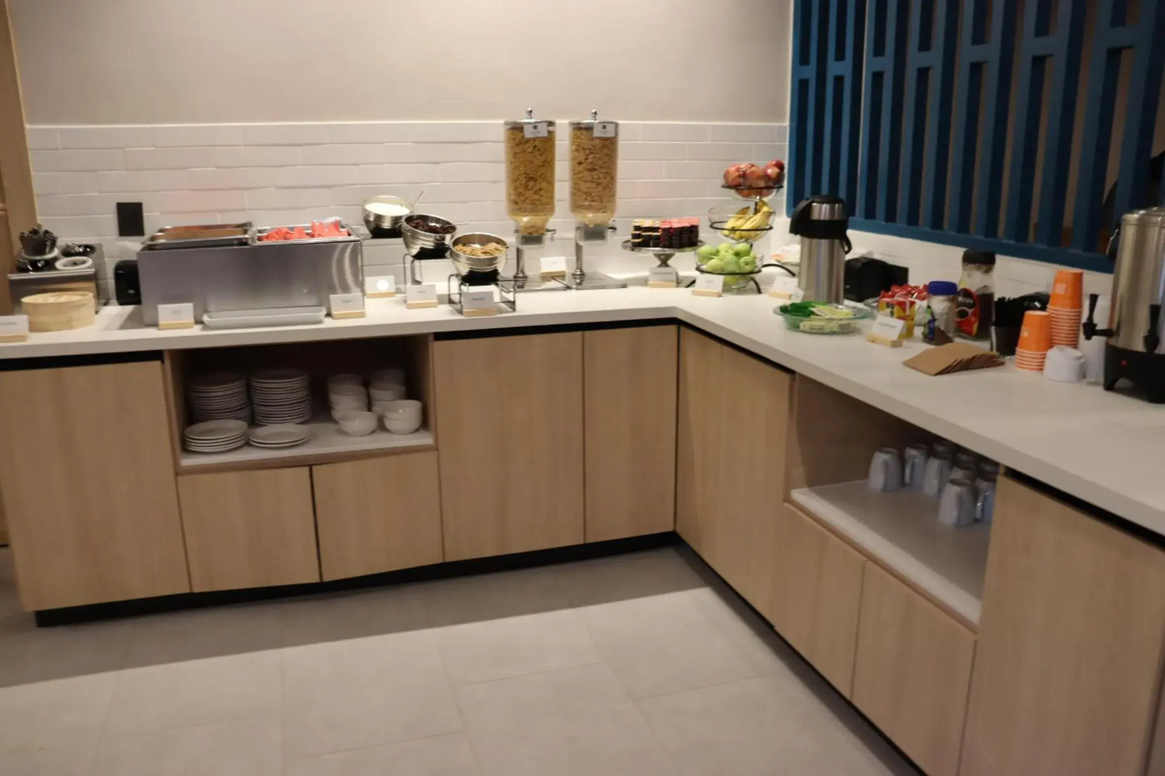 Breakfast in Quality Inn Piedras Negras Breakfast in Quality Inn Piedras Negras