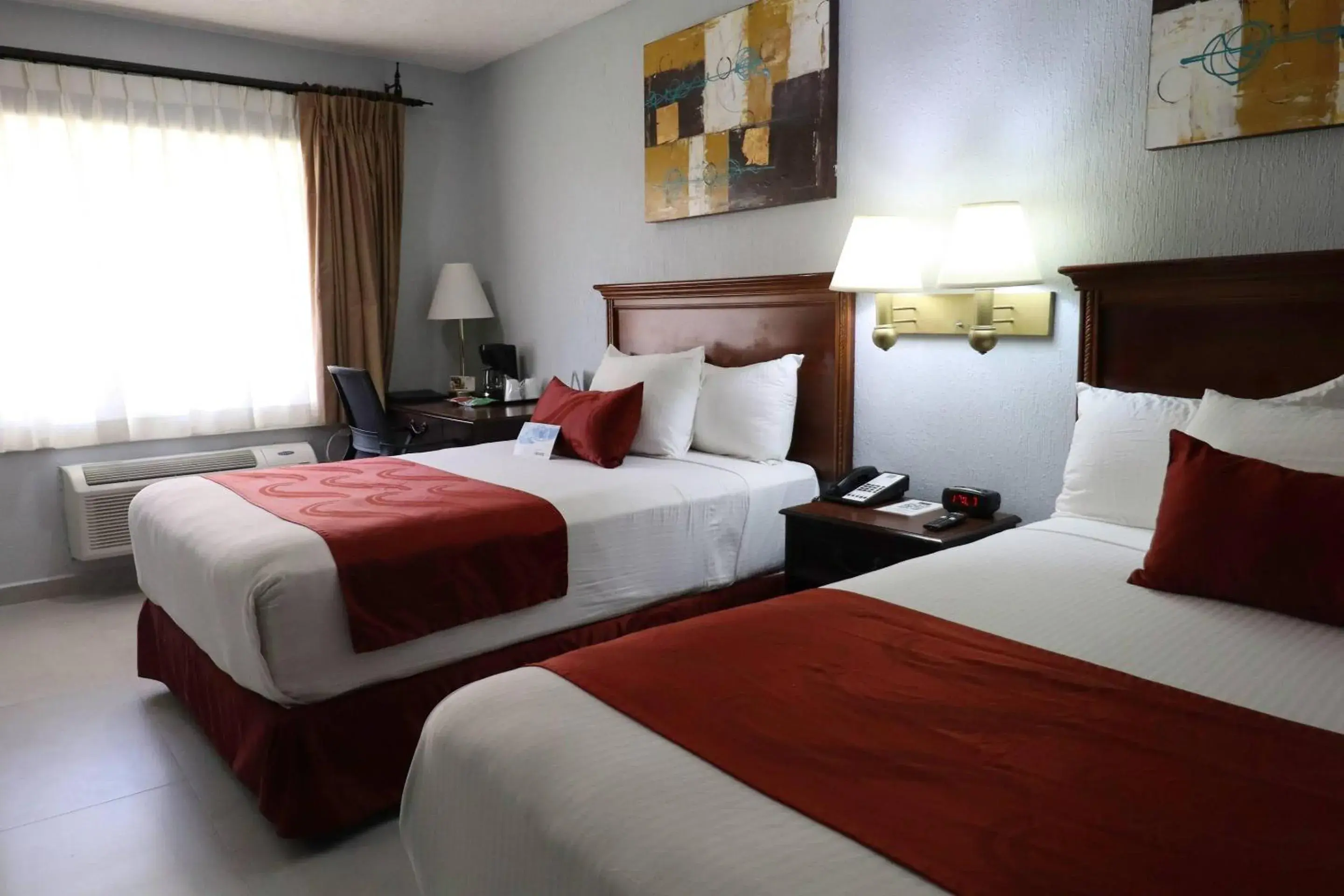 Bedroom, Bed in Quality Inn Piedras Negras Bedroom, Bed in Quality Inn Piedras Negras