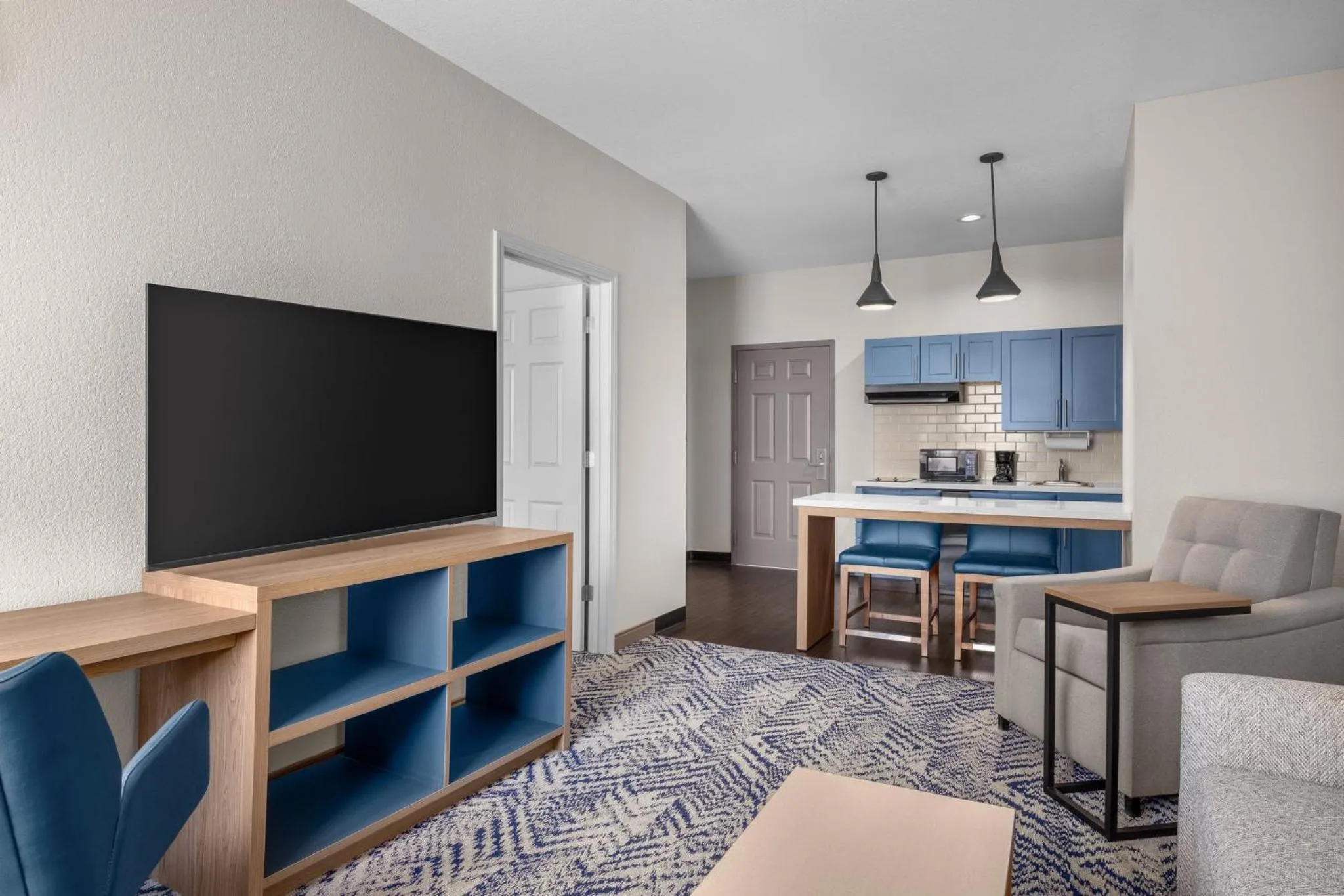 Photo of the whole room in Candlewood Suites Alexandria by IHG