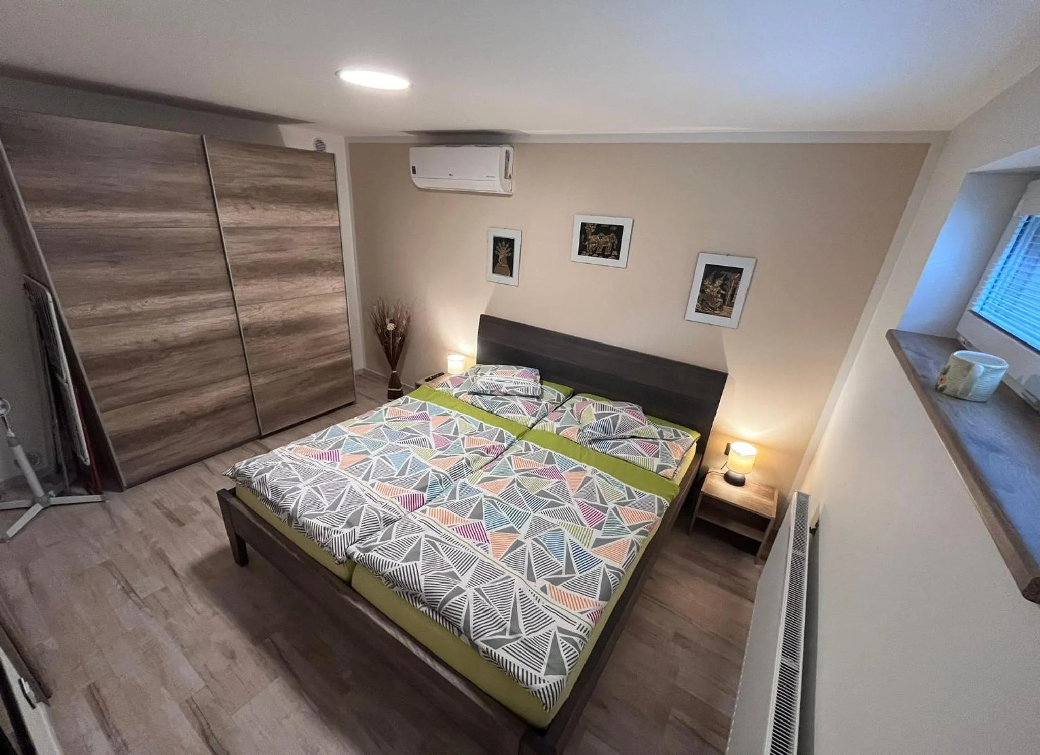 Bed in Apartments Praha Jinonice