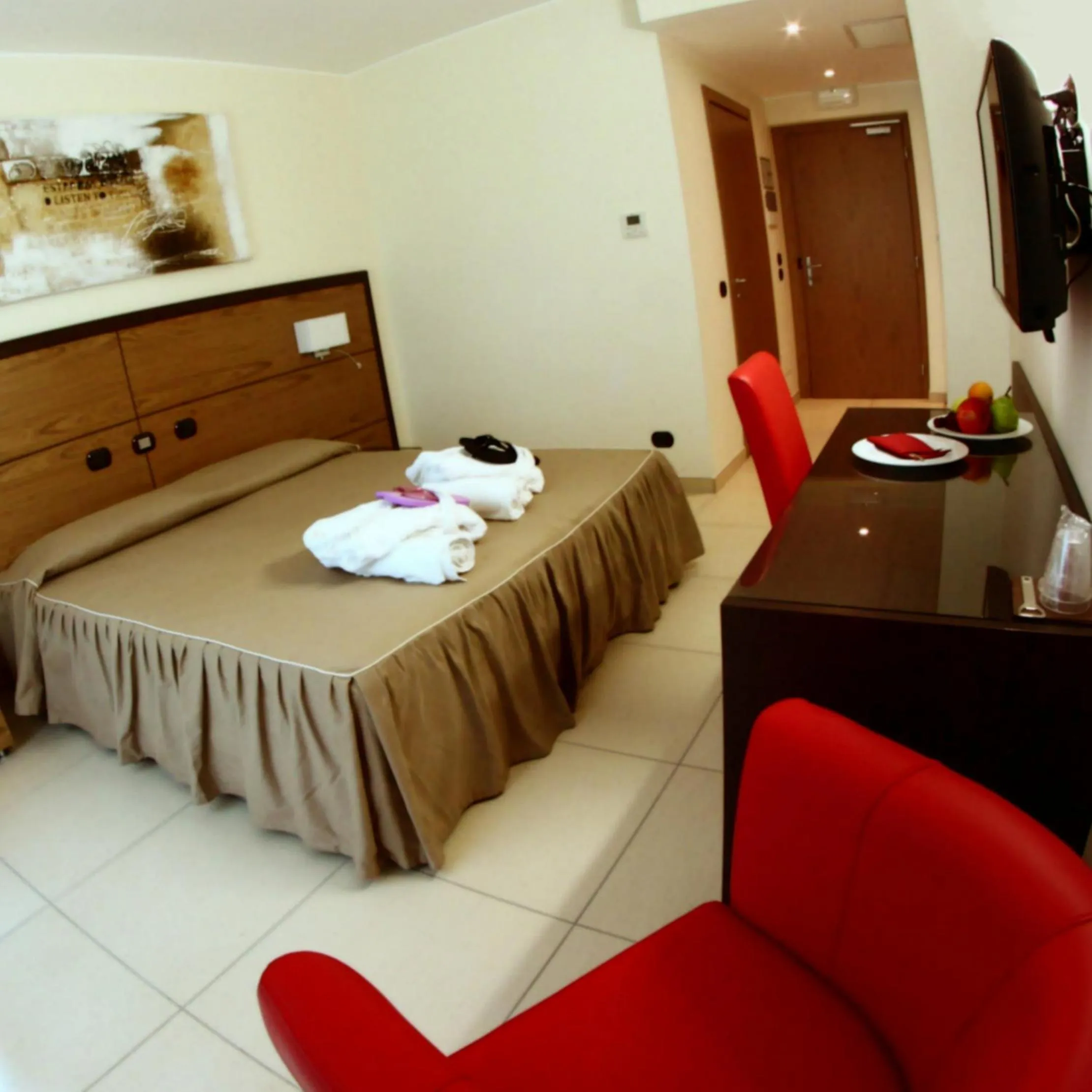 Photo of the whole room, Bed in Hotel Novarello