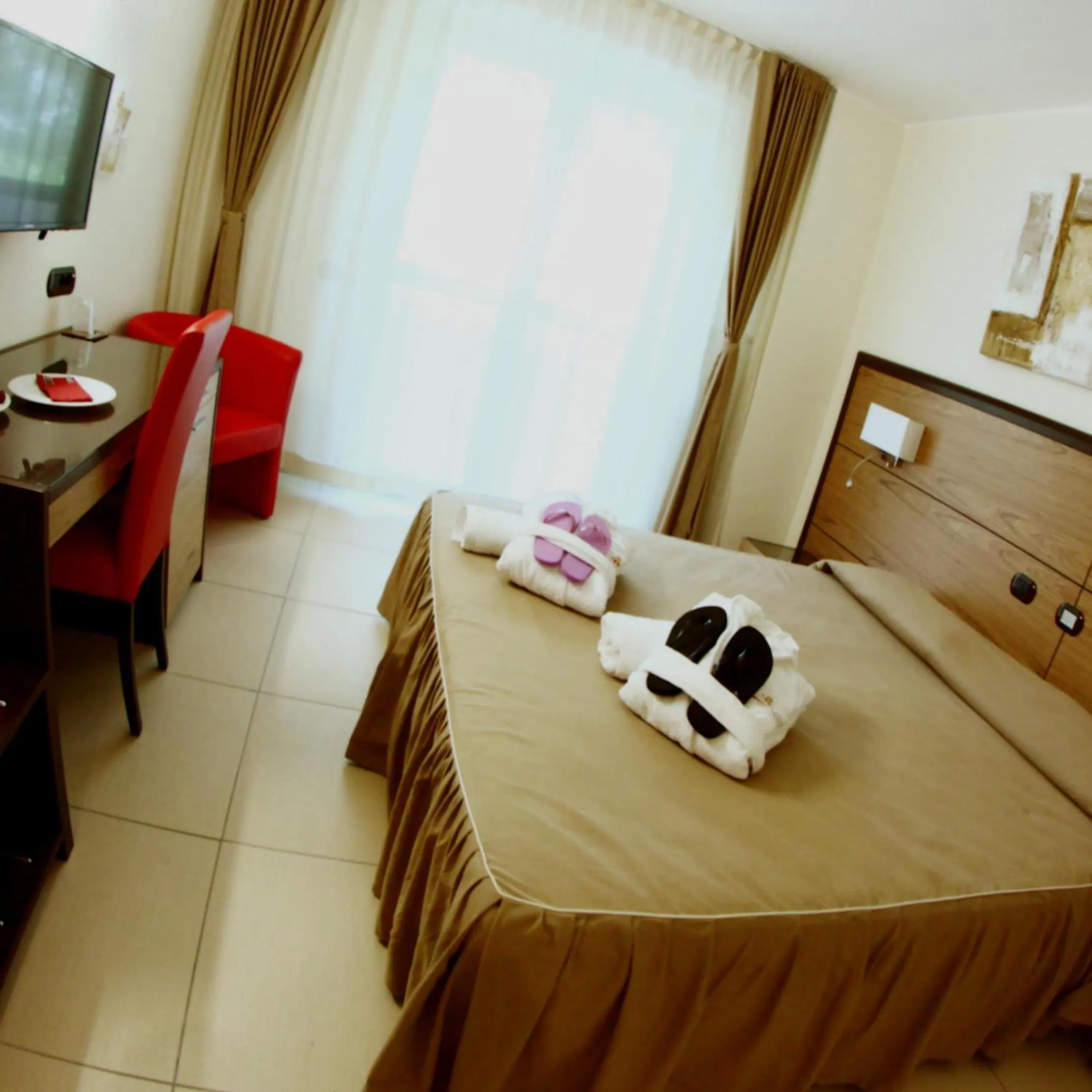 Photo of the whole room, Bed in Hotel Novarello