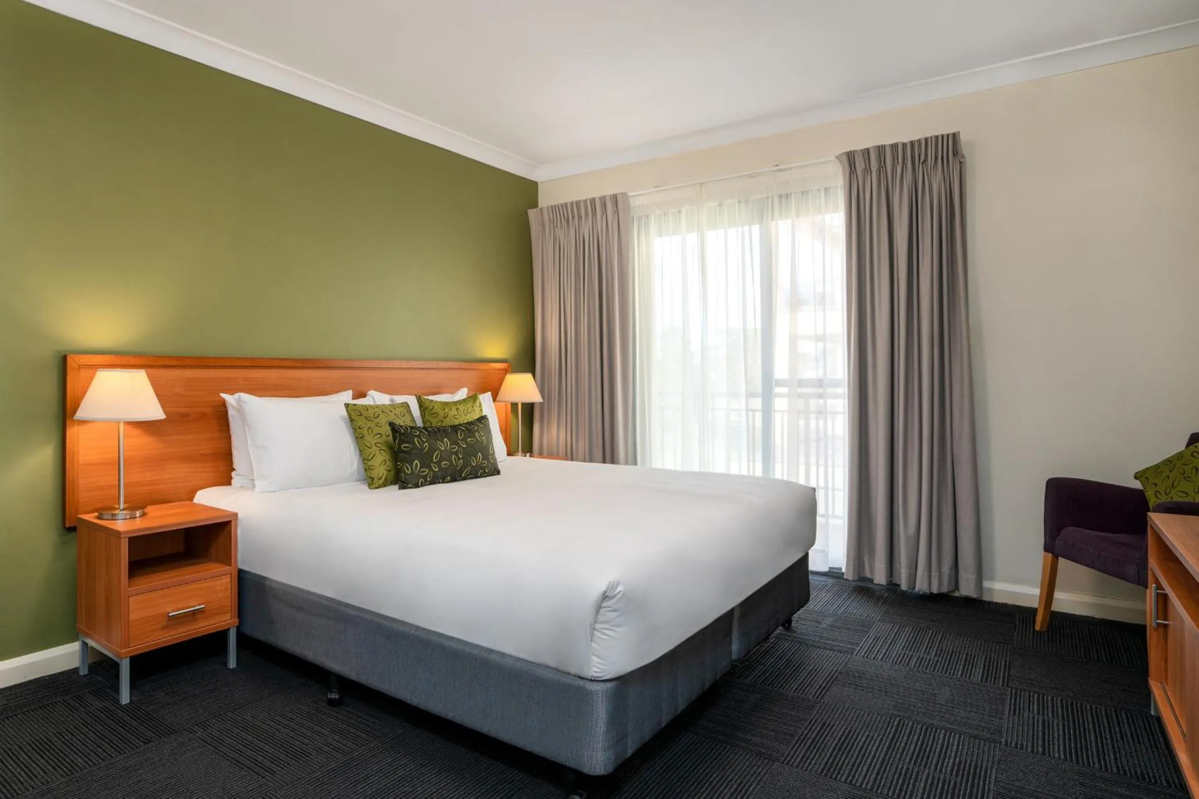 Bed in Leisure Inn Spires