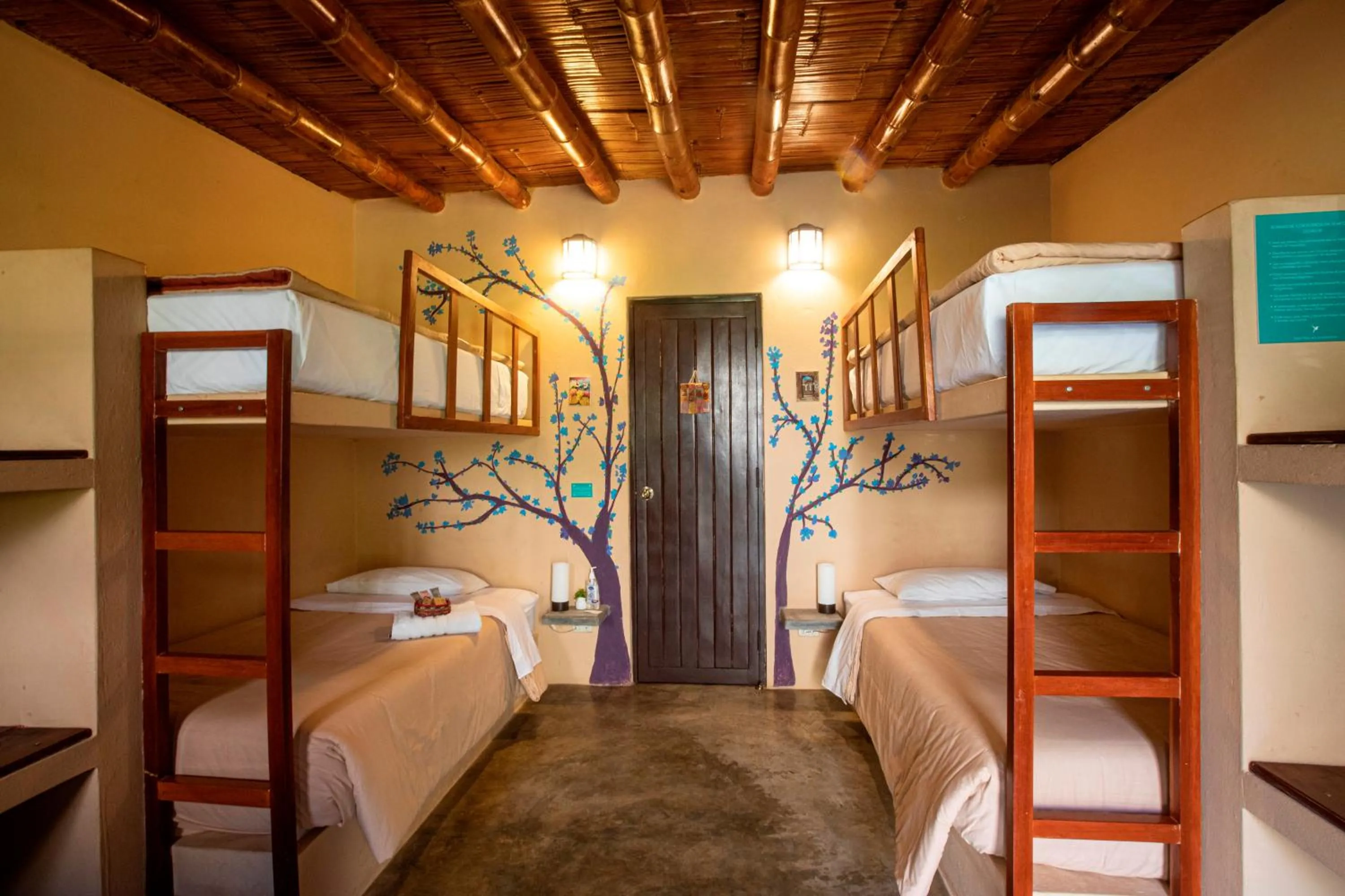 Quadruple Room with Garden View in La Confianza Hotel