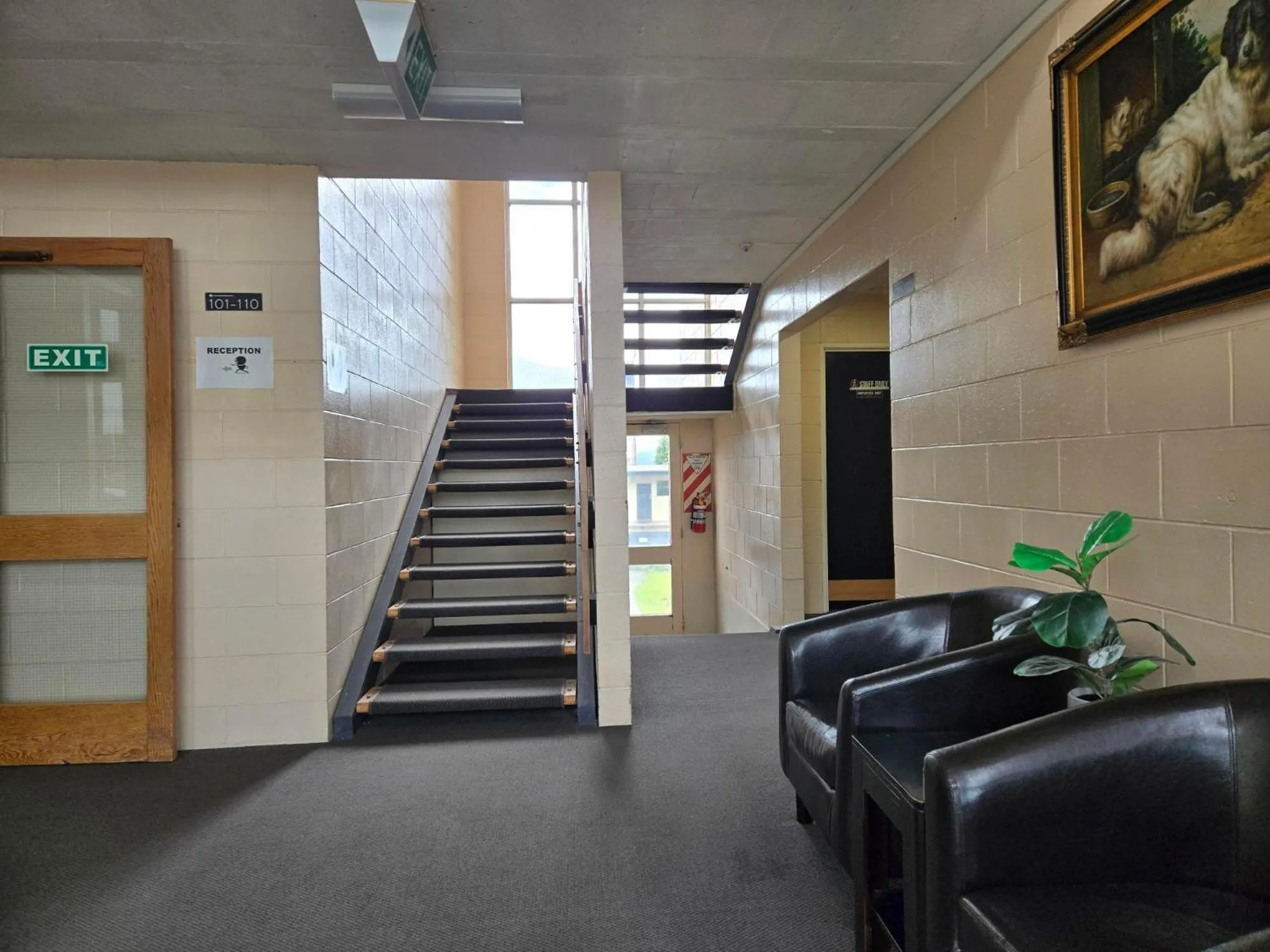 Facade/entrance in Fiordland Hotel