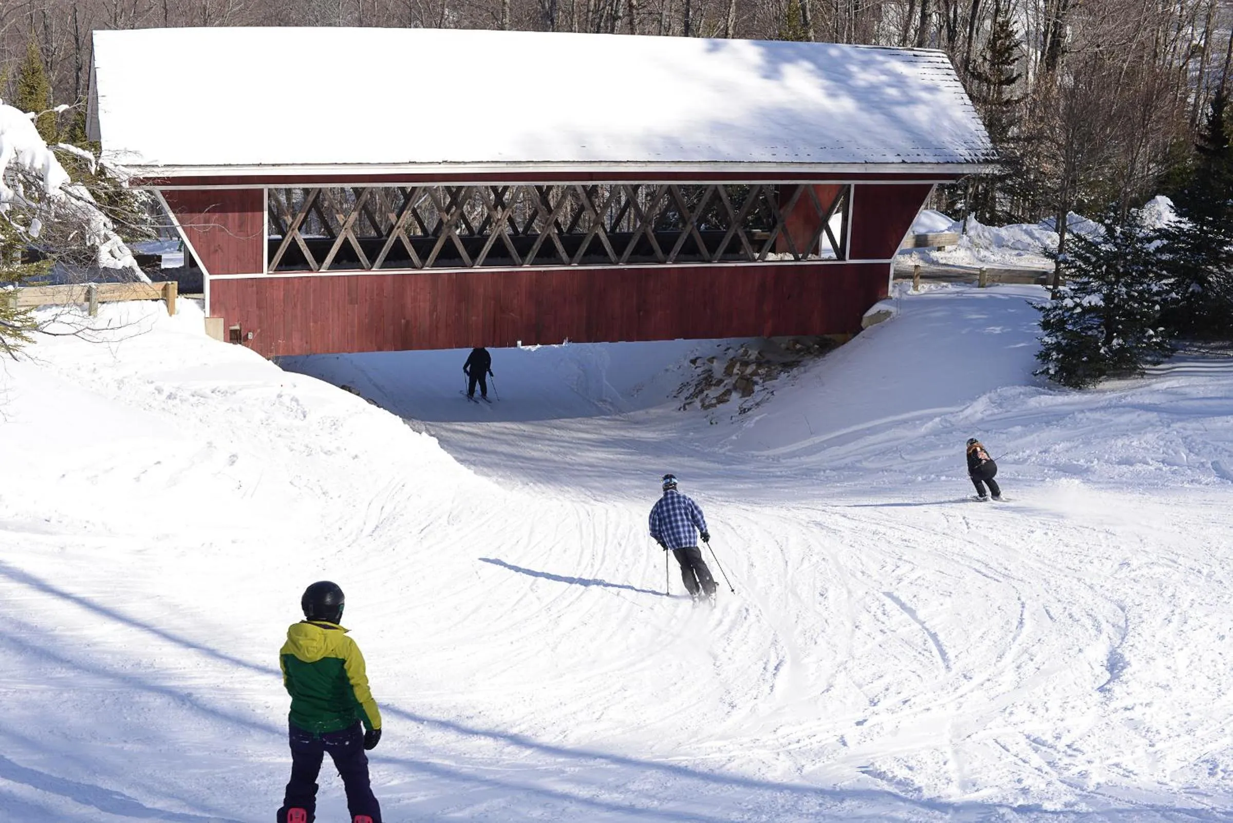 People in Long Trail House Condominiums at Stratton Mountain Resort