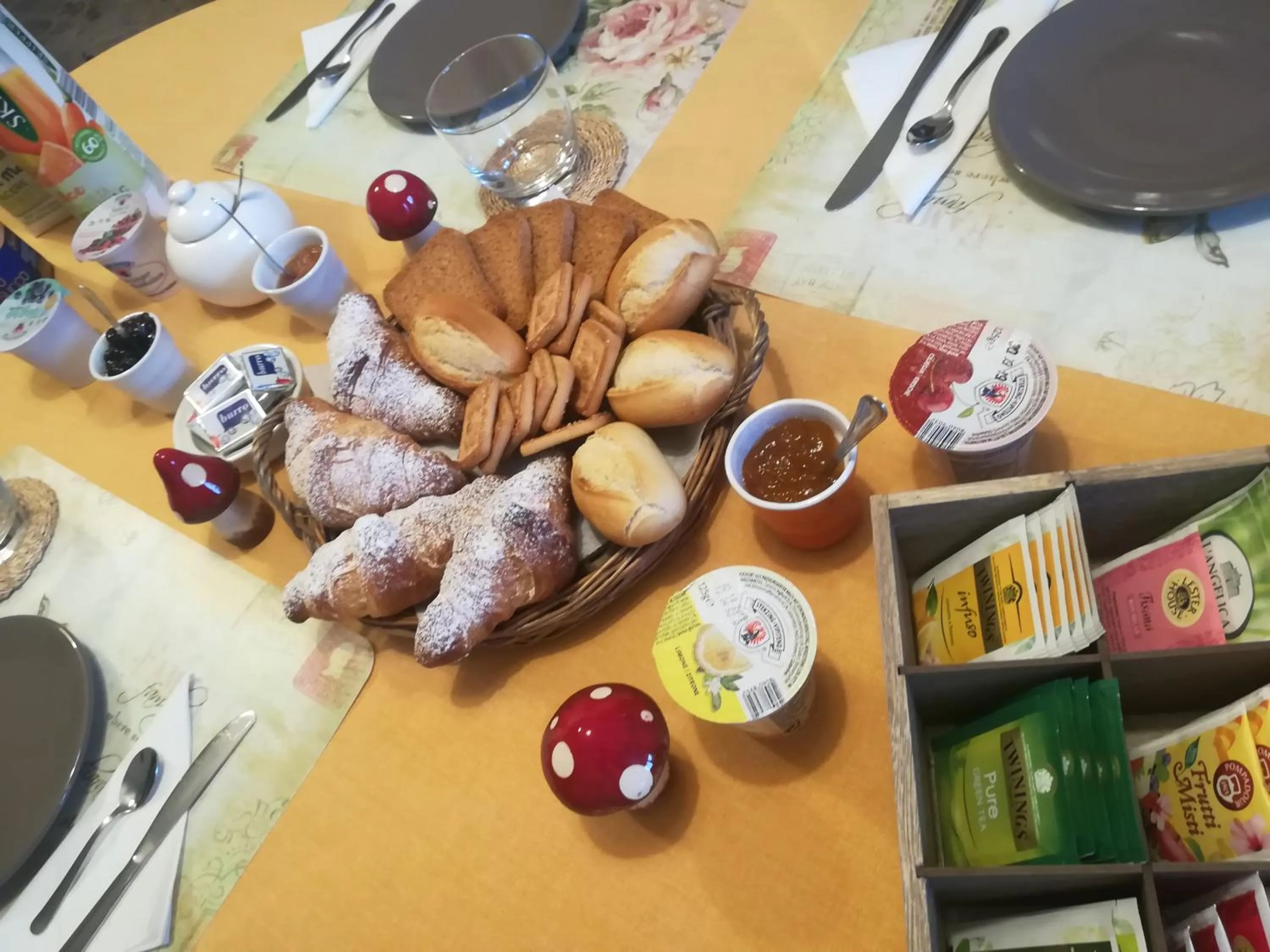 Breakfast in Il Colibrì Bed&Breakfast
