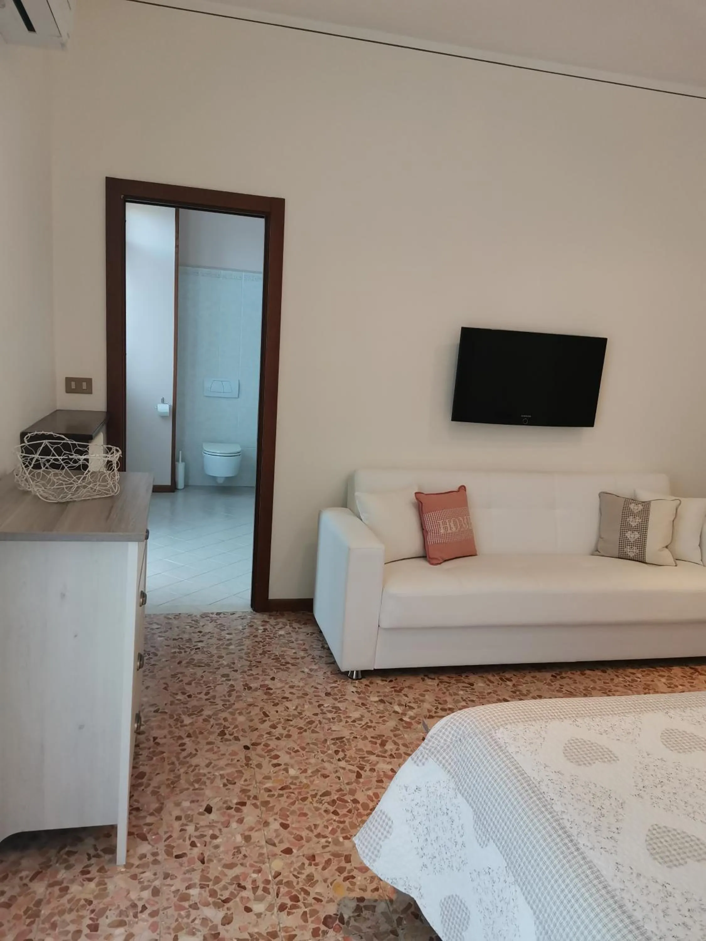 TV and multimedia in Il Colibrì Bed&Breakfast