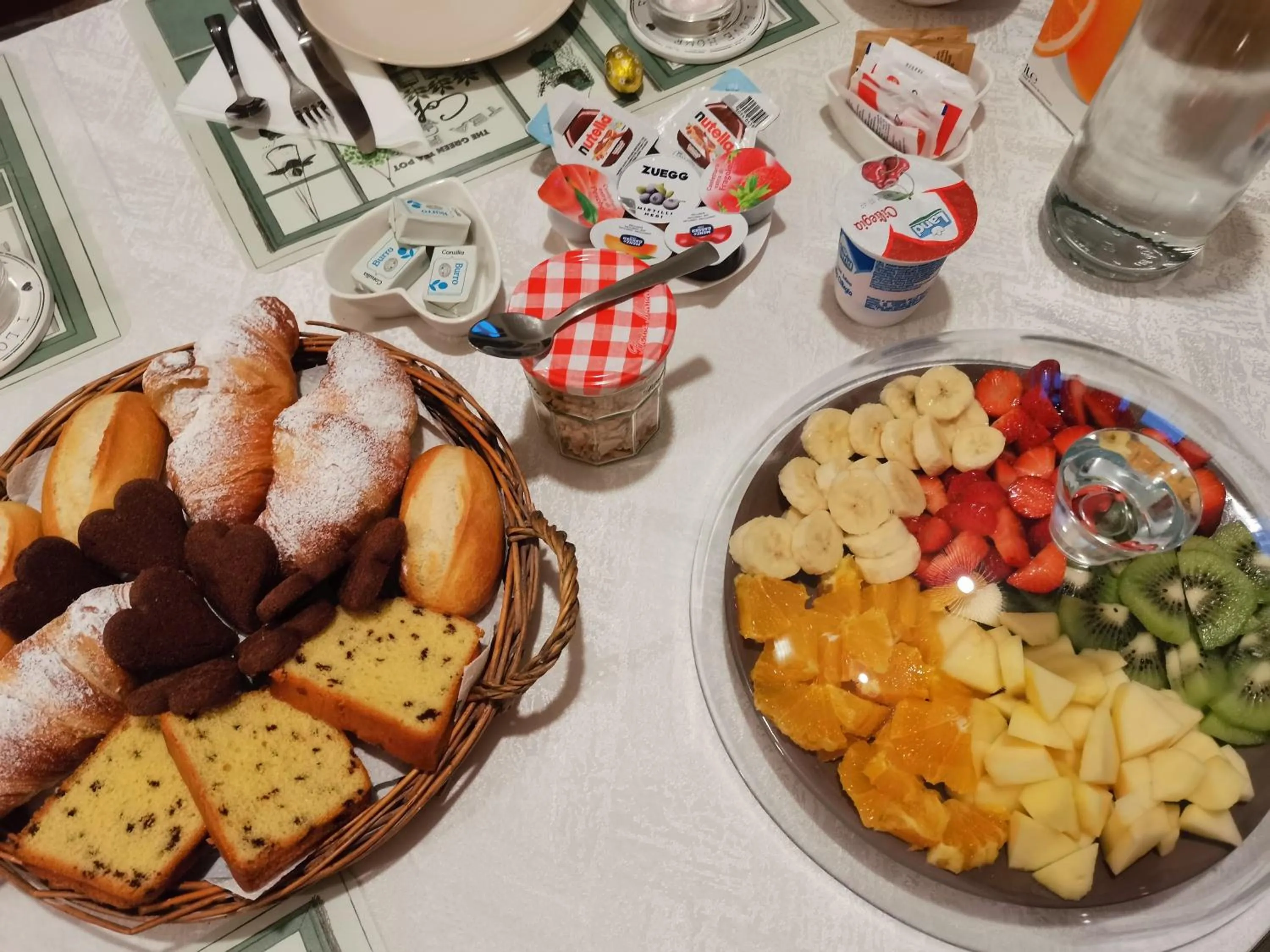 Food and drinks in Il Colibrì Bed&Breakfast