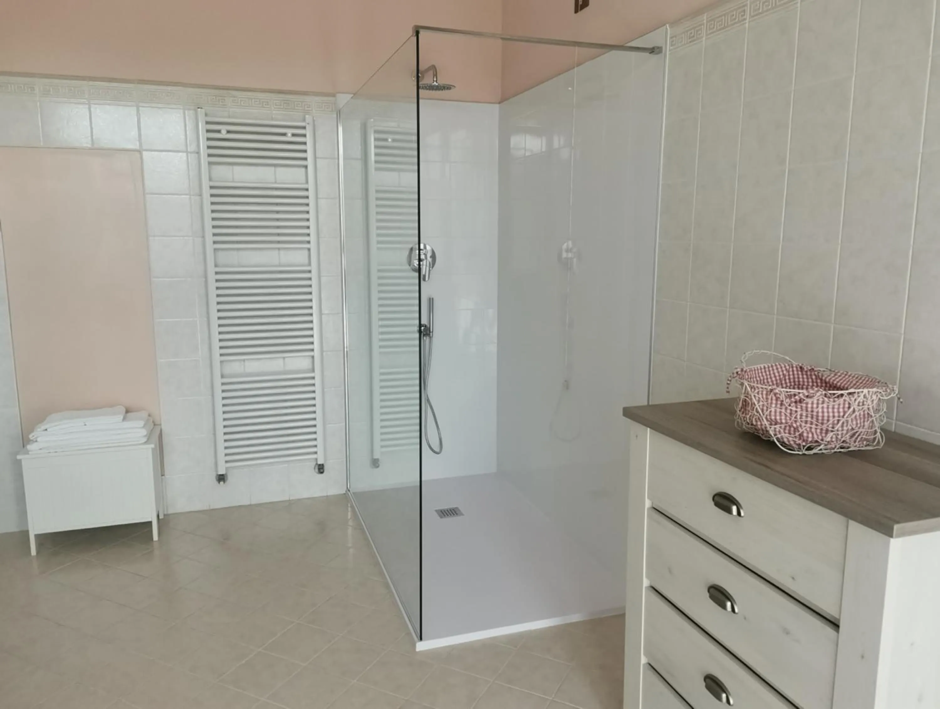 Shower in Il Colibrì Bed&Breakfast