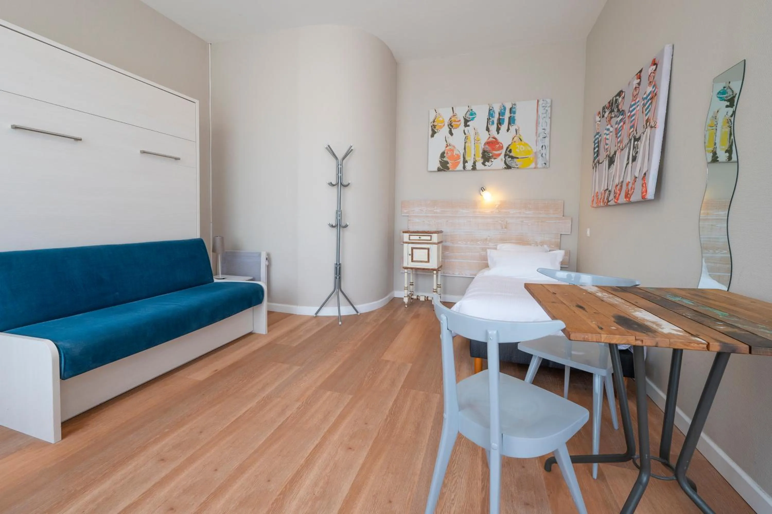 Living room in Hôtel Les Pins - Oléron