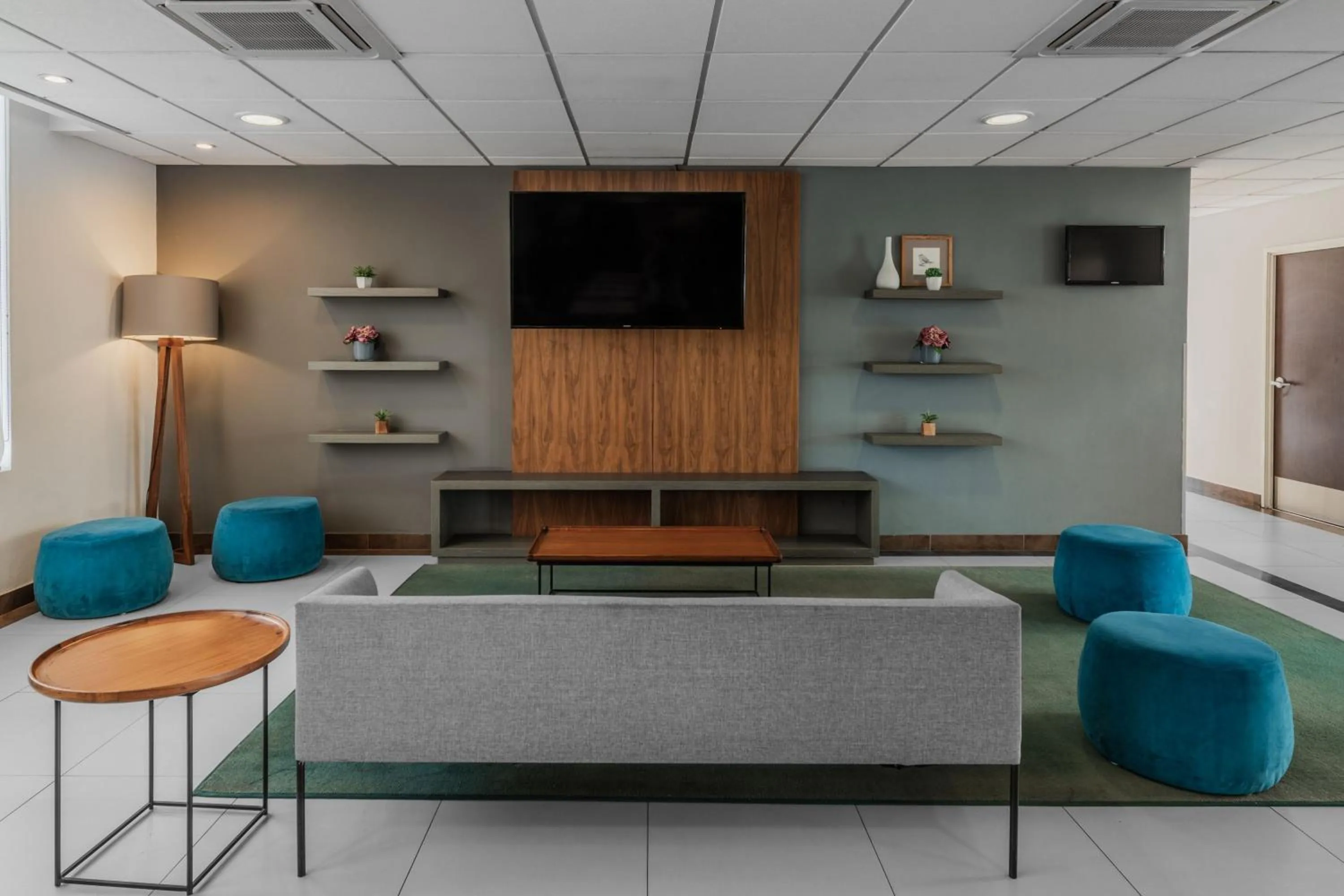 Lobby or reception in City Express by Marriott Queretaro Jurica